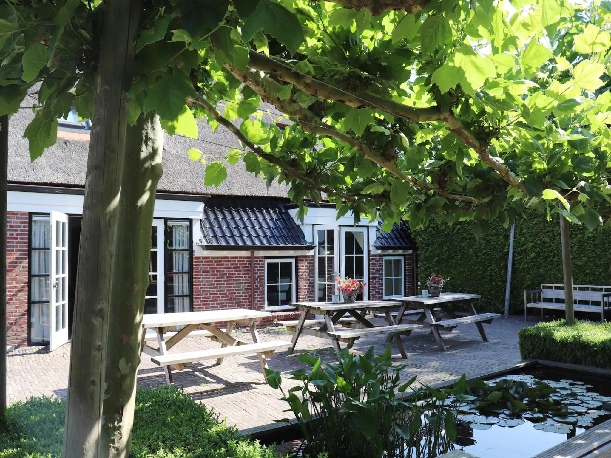 Garden in Spacious Farmhouse with Sauna, hottub