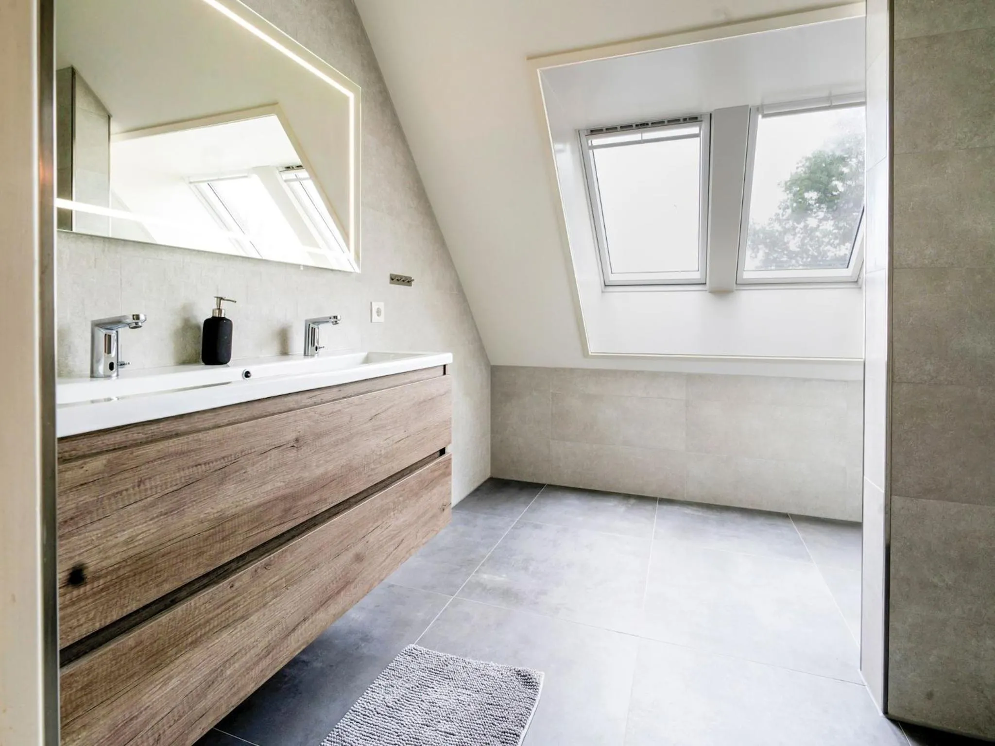 Bathroom in Spacious Farmhouse with Sauna, hottub