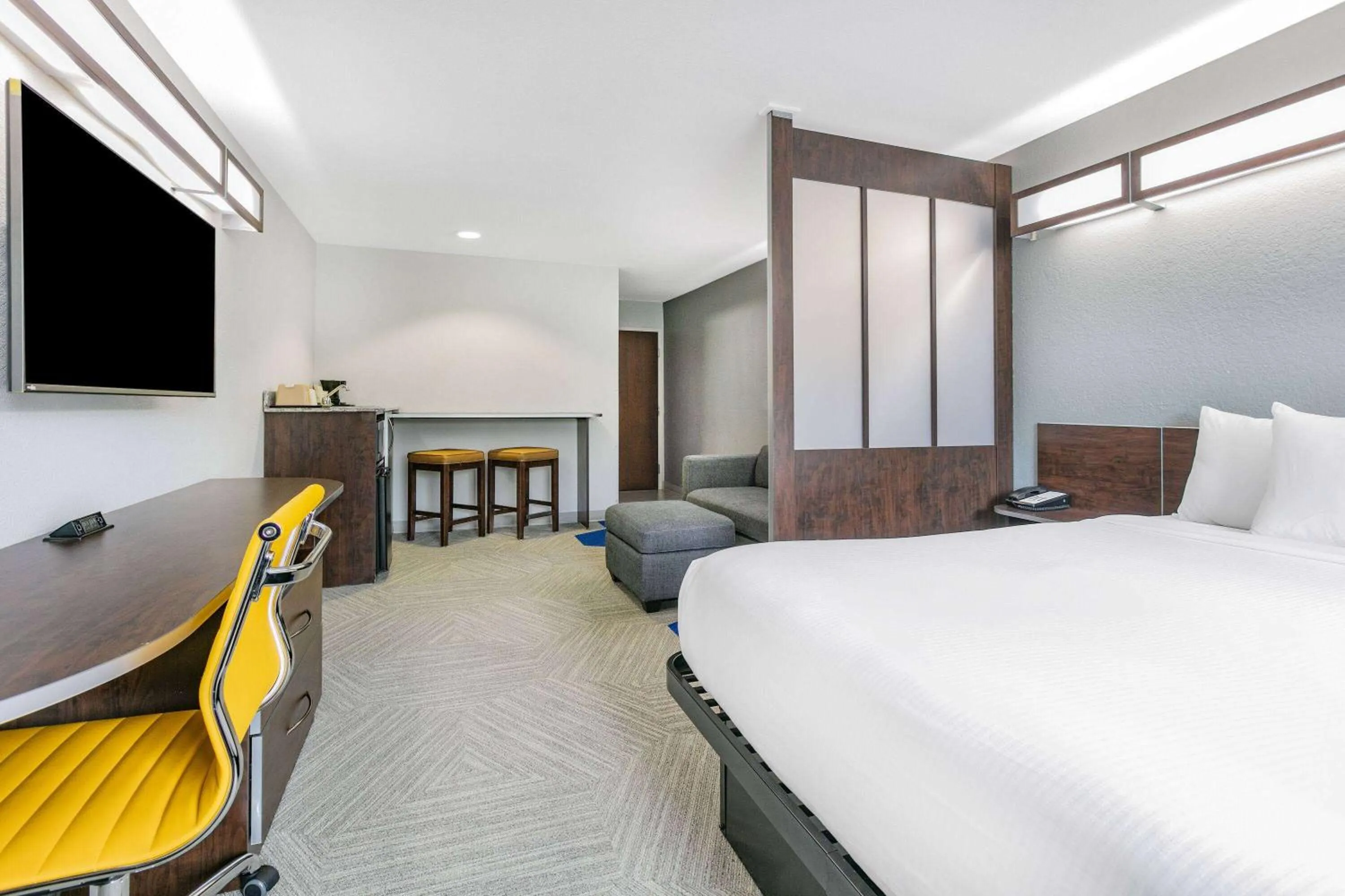 Bed in Microtel Inn & Suites by Wyndham Austin Airport