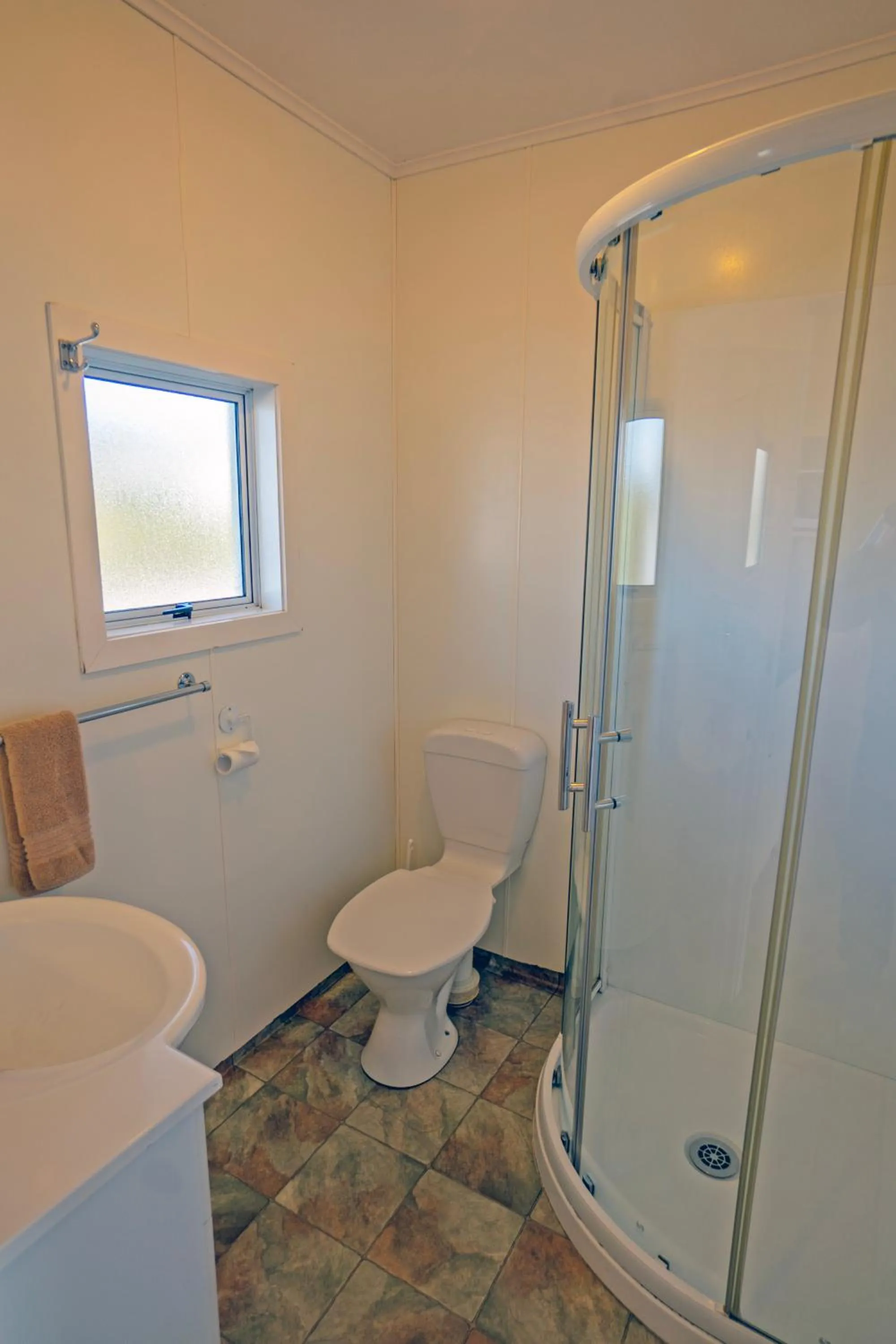 Shower in Kaikoura Motor Inn