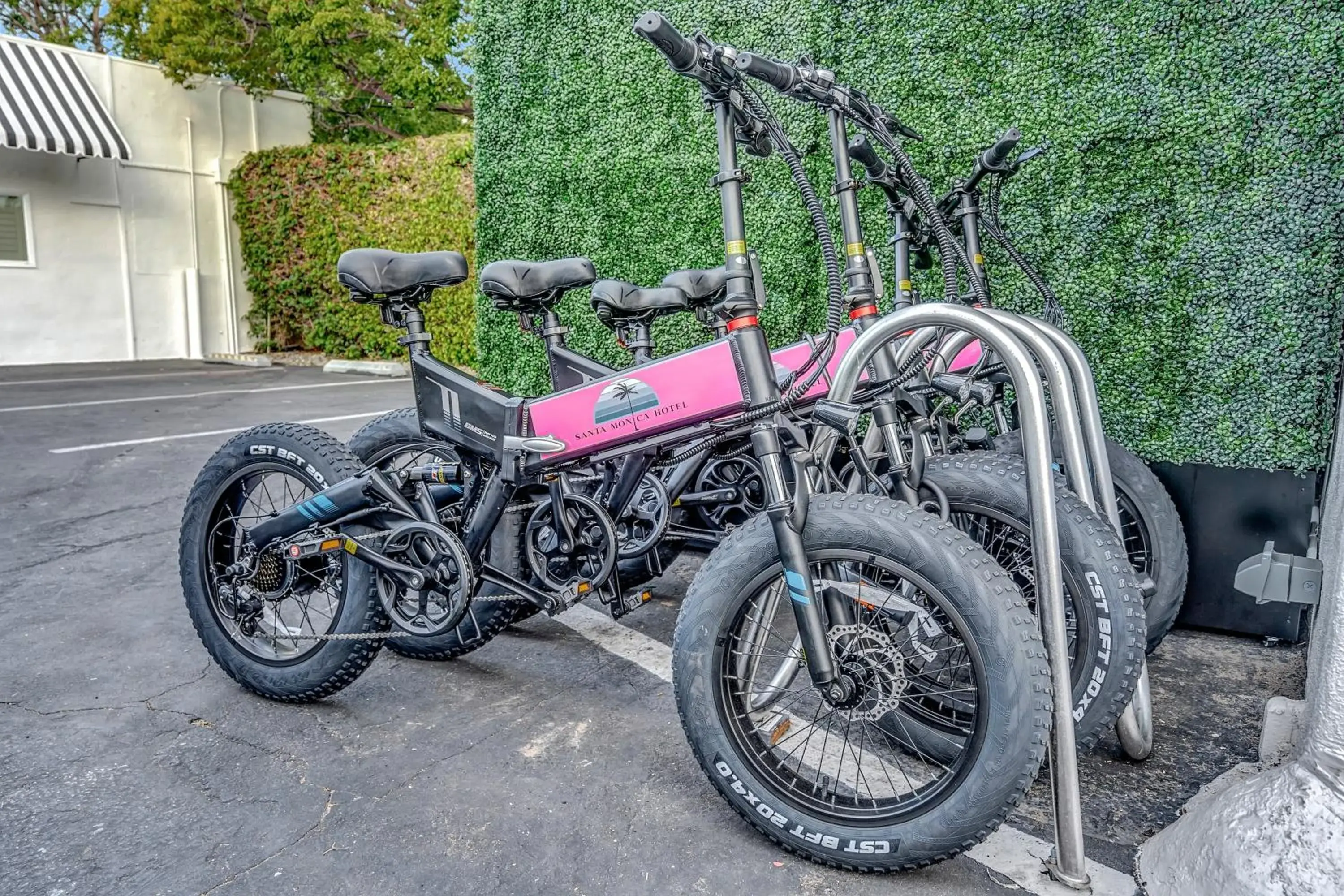 Cycling in Santa Monica Hotel Cycling in Santa Monica Hotel