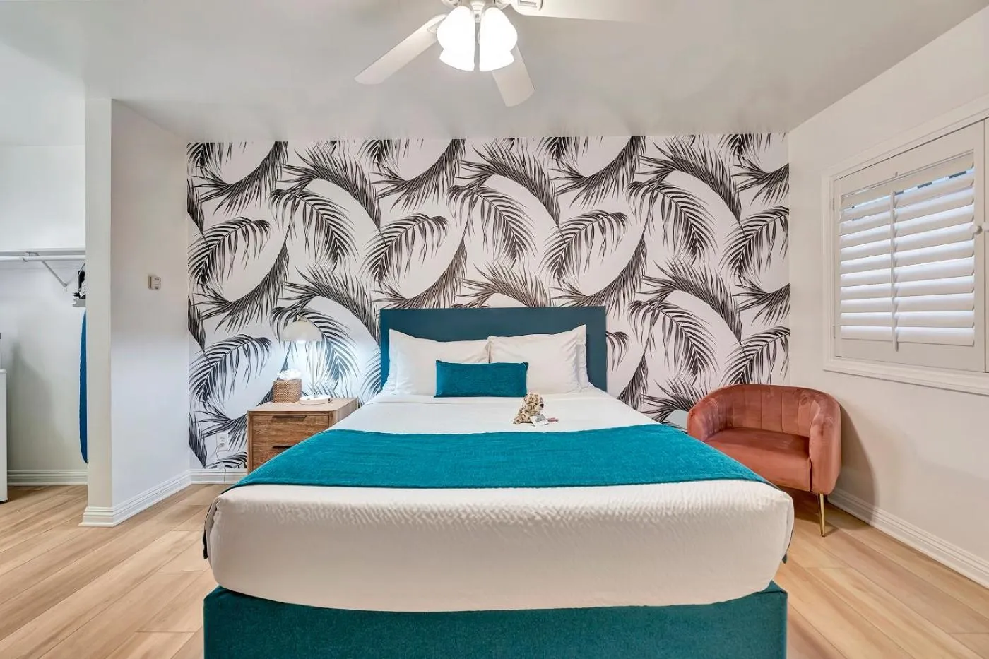 Bed in Santa Monica Hotel