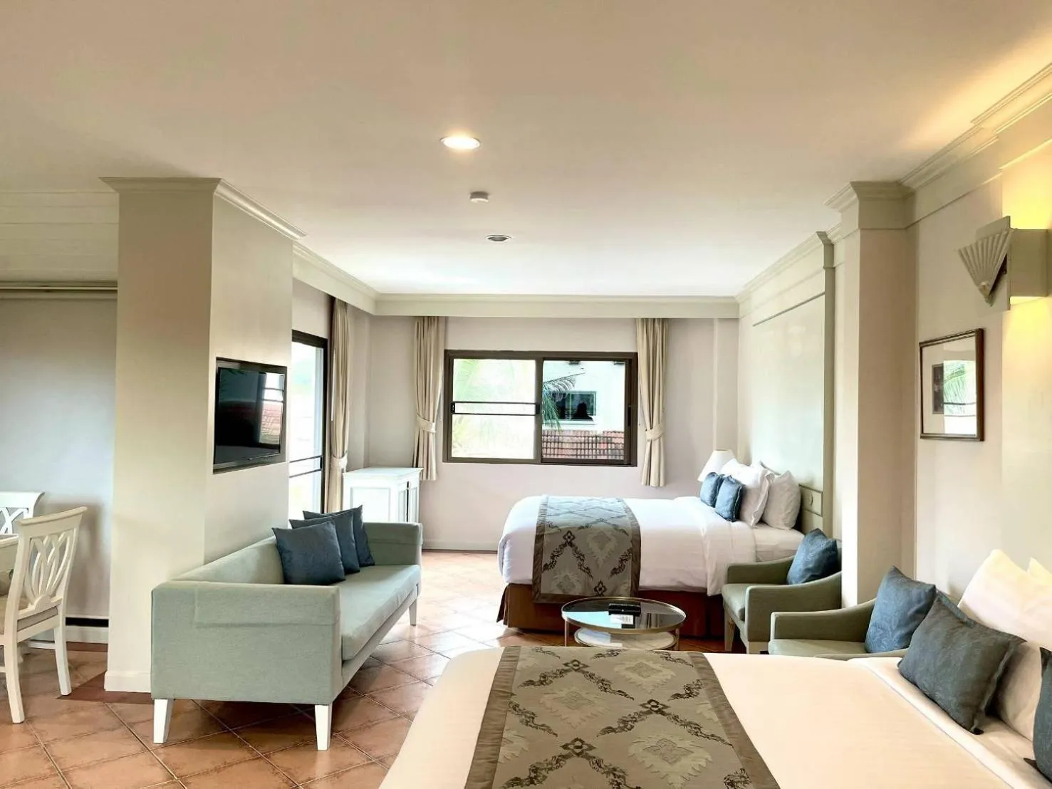 Bedroom, Bed in Anantasila Beach Resort Hua Hin