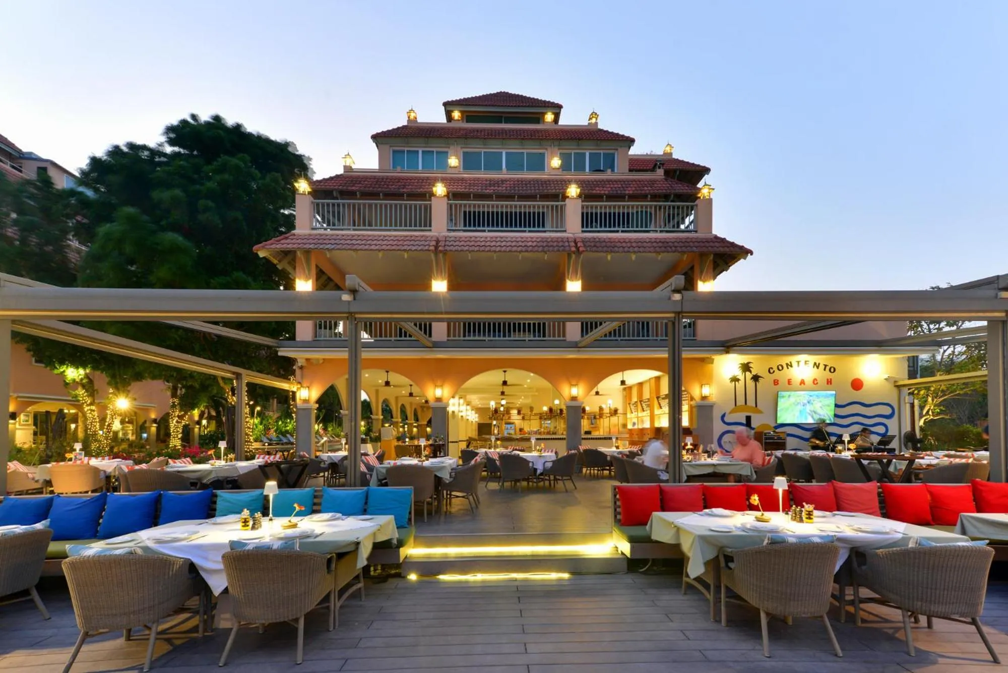 Restaurant/places to eat in Anantasila Beach Resort Hua Hin