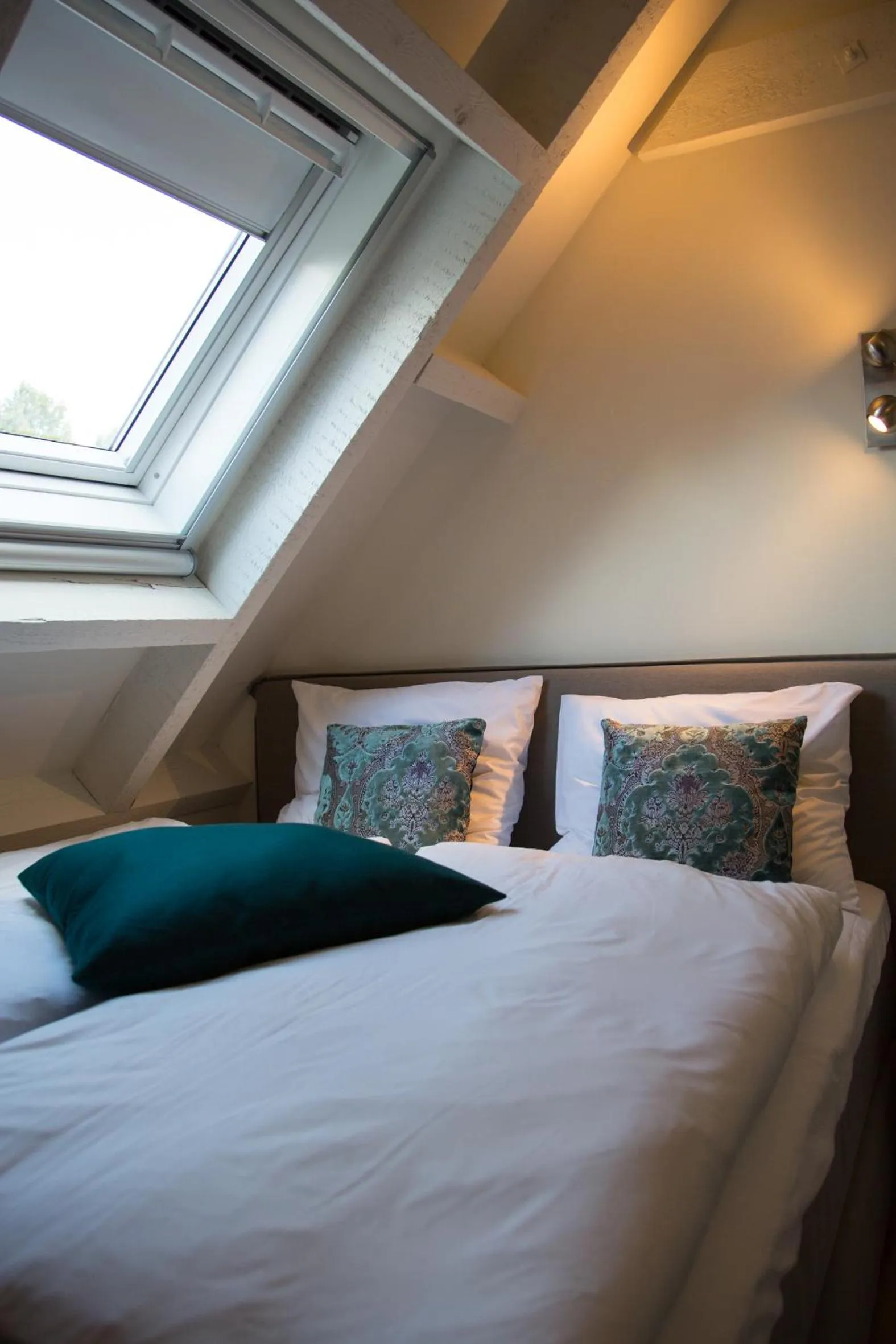 Bedroom, Bed in De Verloren Sinjoor