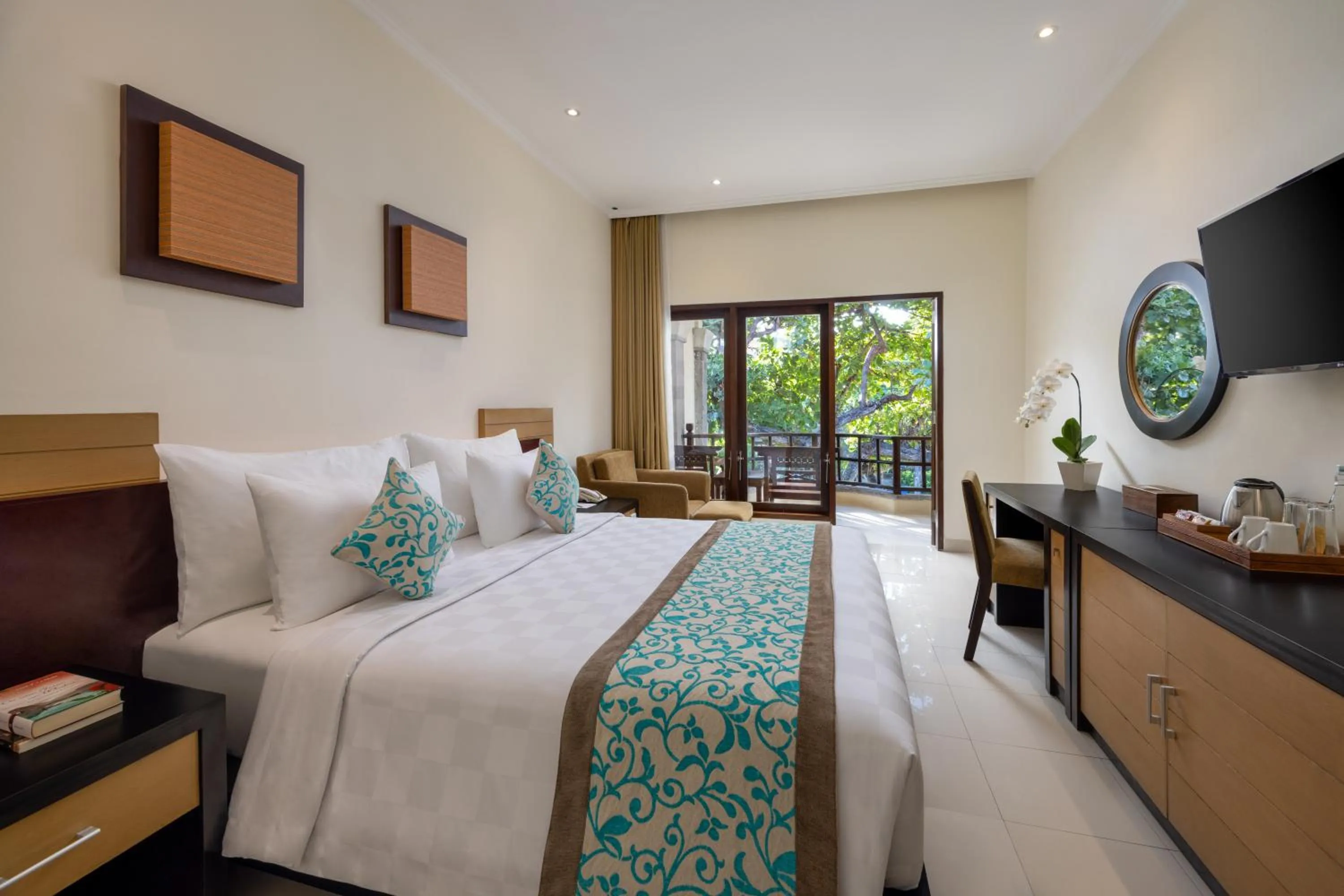 Bedroom, Bed in Adhi Jaya Hotel