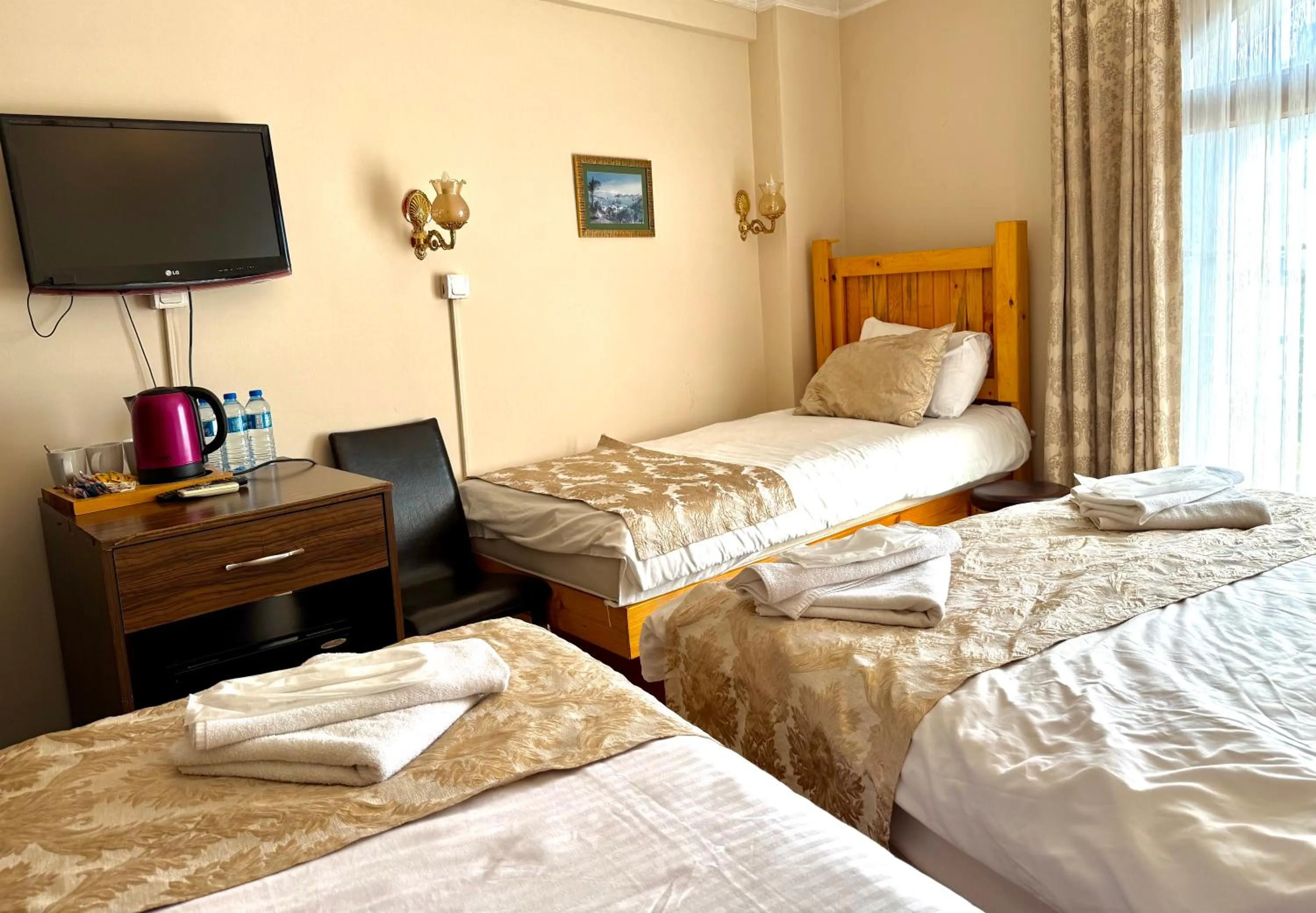 Bed in Magnificent Hotel