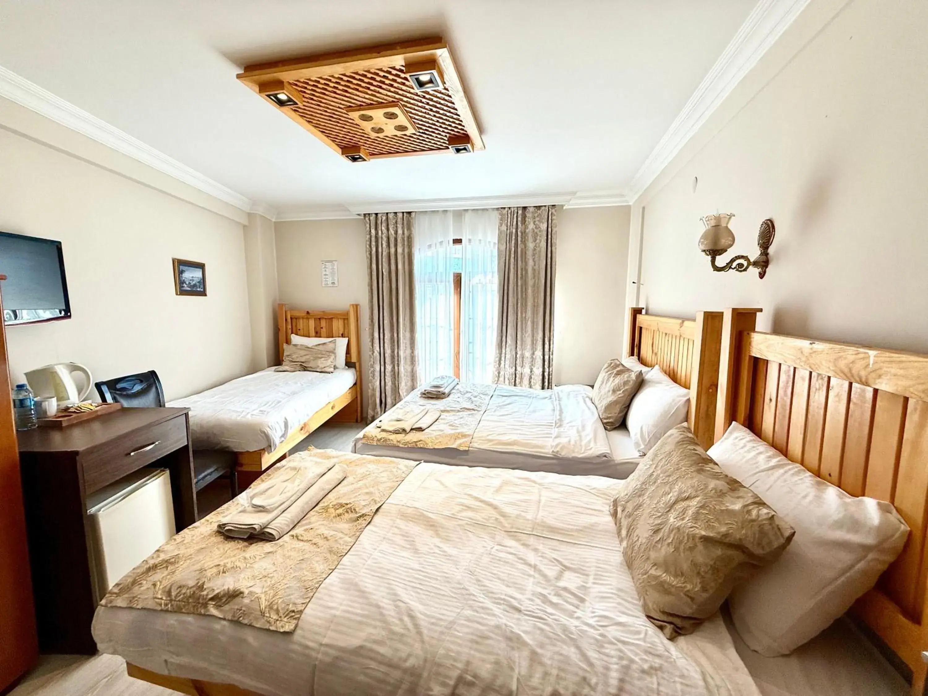 Bed in Magnificent Hotel Bed in Magnificent Hotel