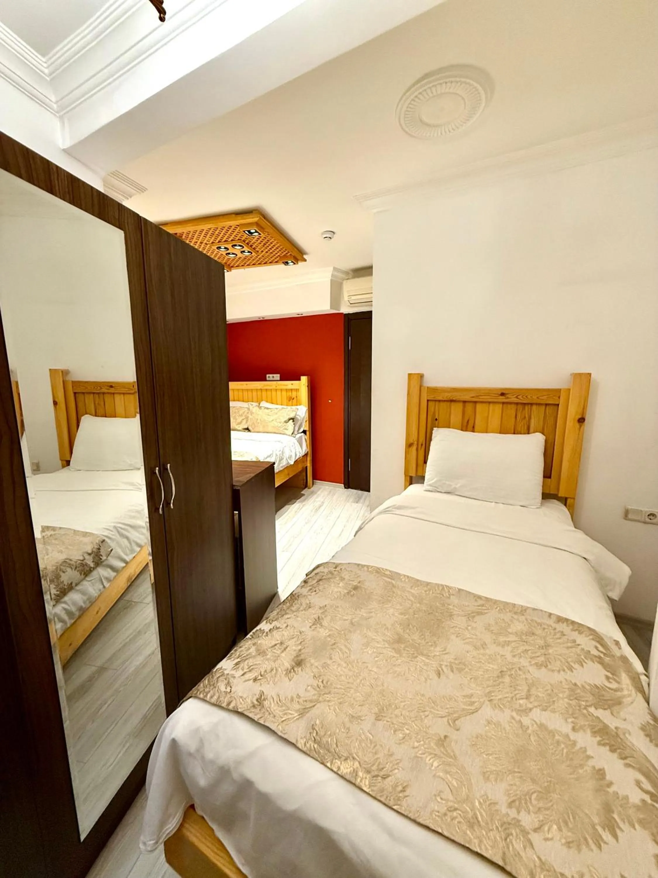 Bed in Magnificent Hotel