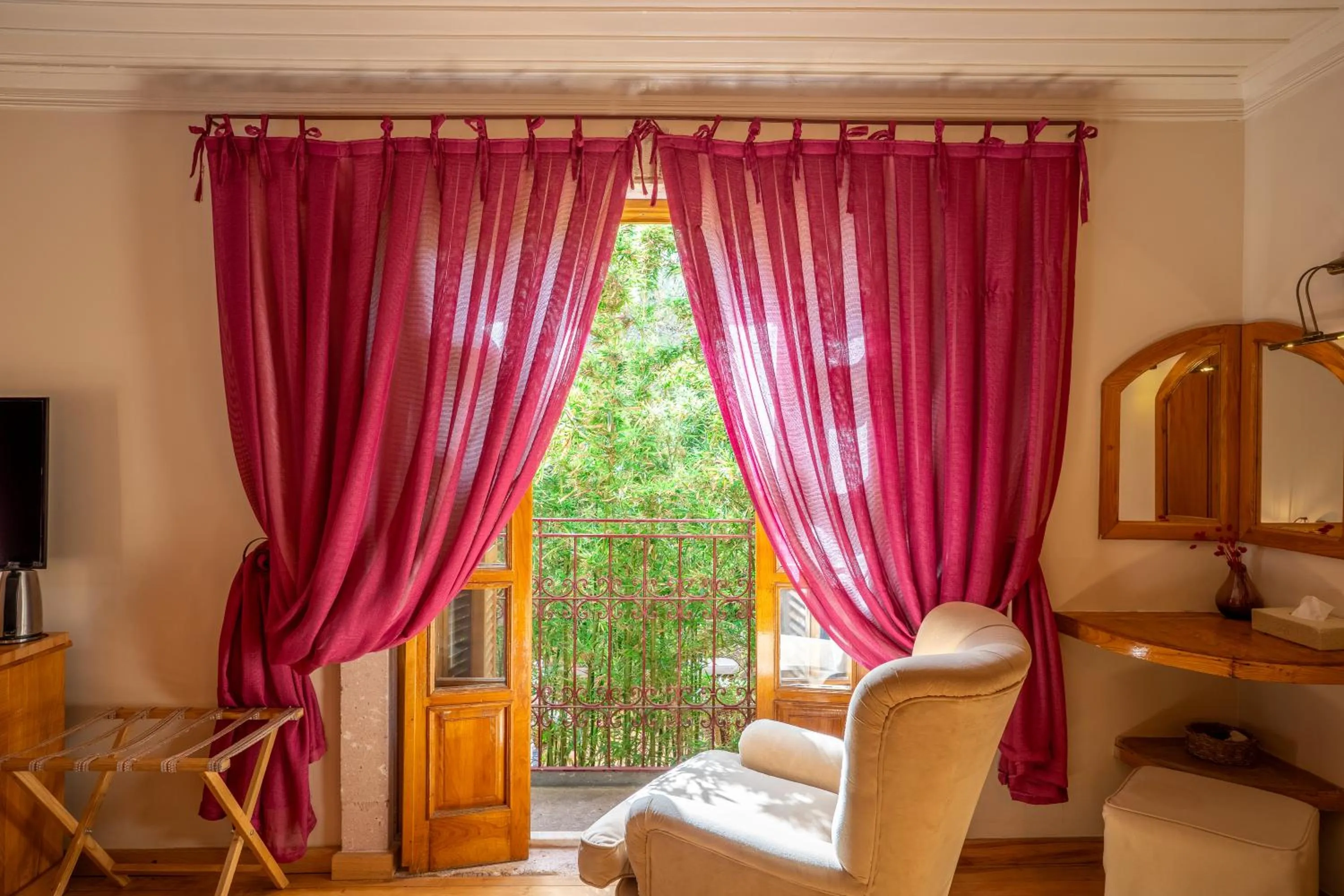 Seating area in Jade Residence