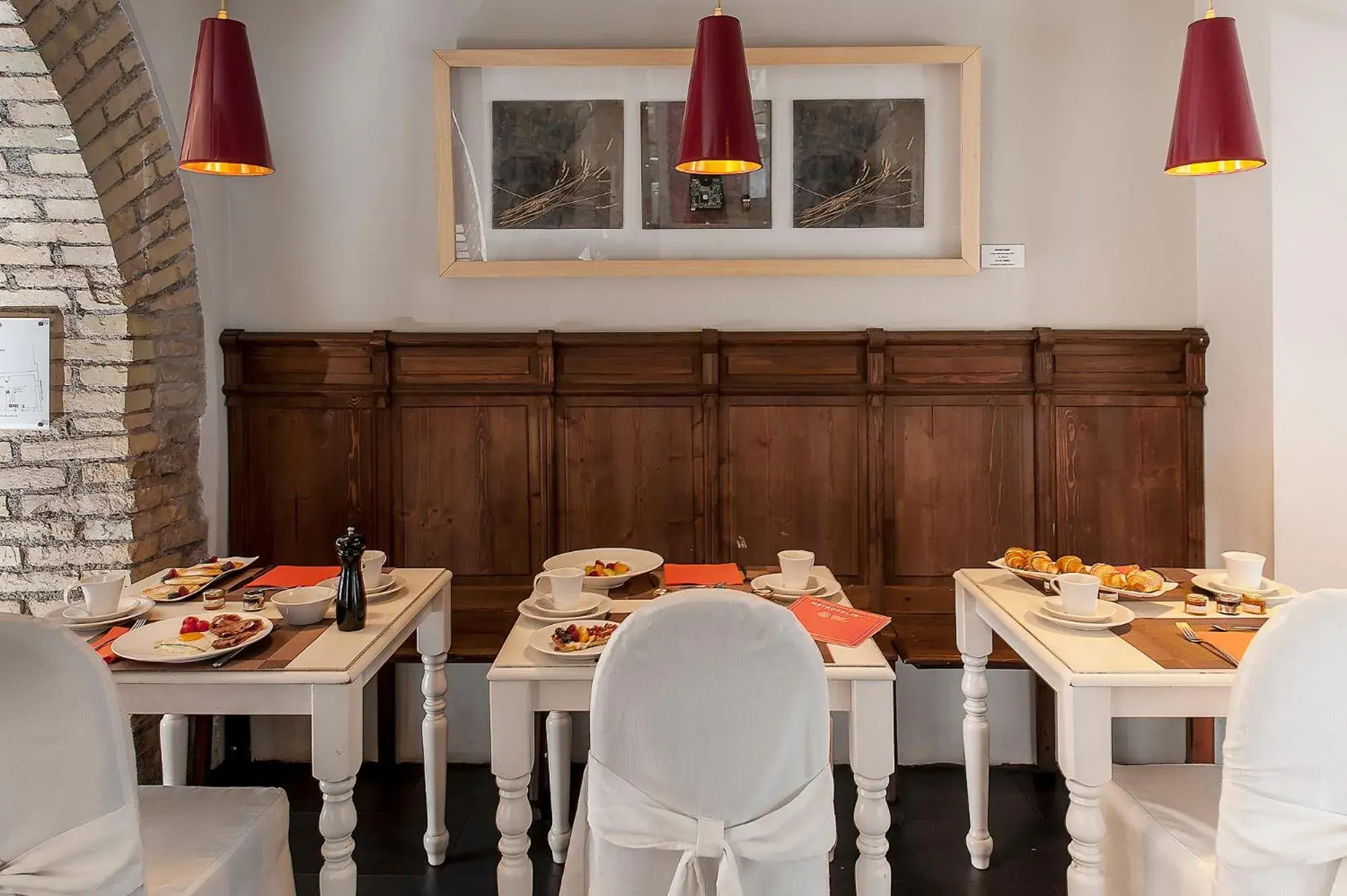 Lounge or bar in Hotel Metropolis Lounge or bar in Hotel Metropolis