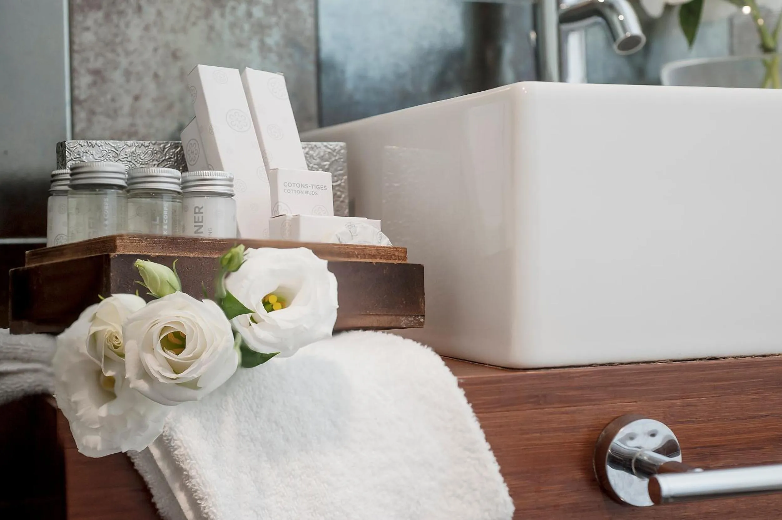 towels in Hotel Metropolis