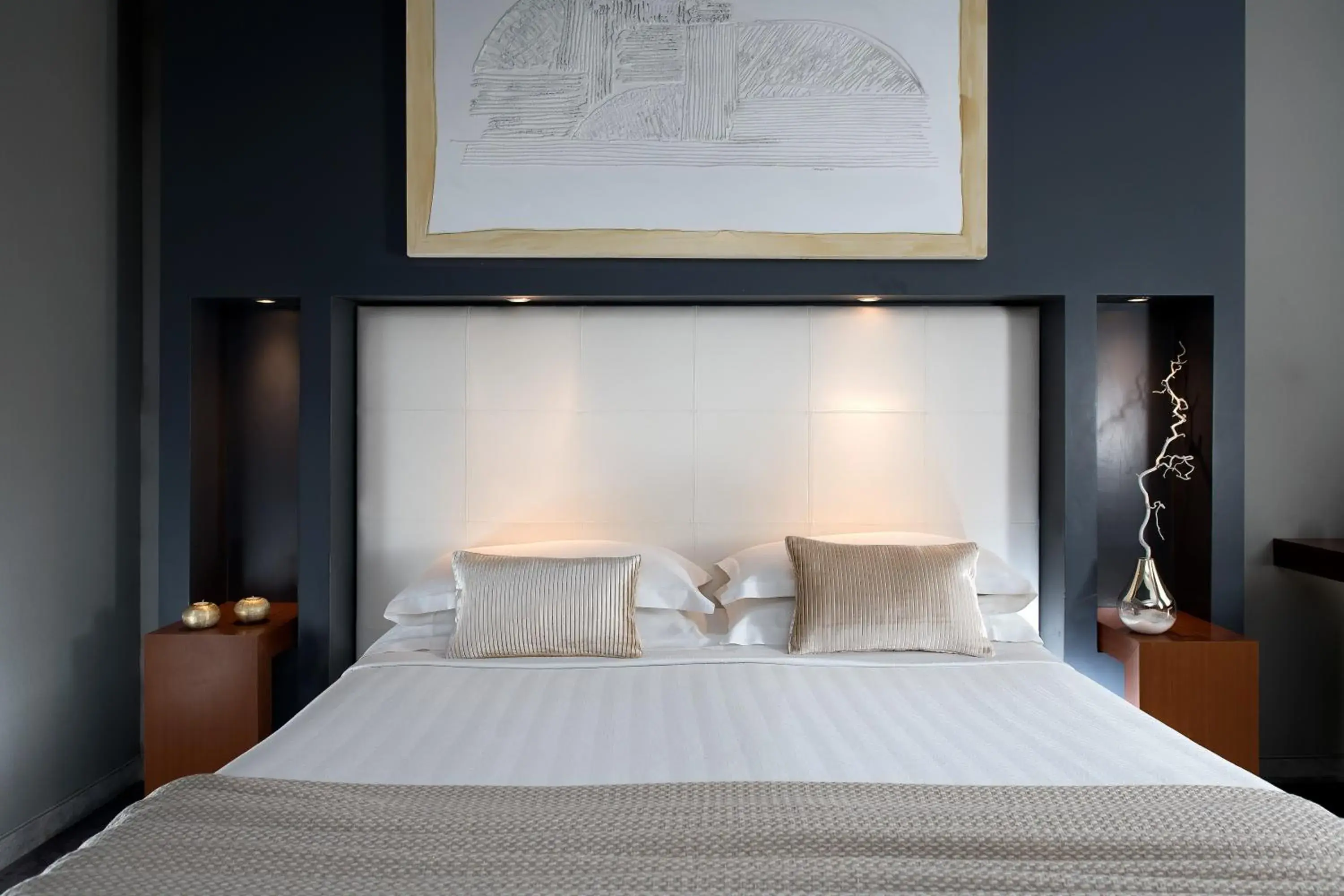 Bed in Hotel Metropolis Bed in Hotel Metropolis