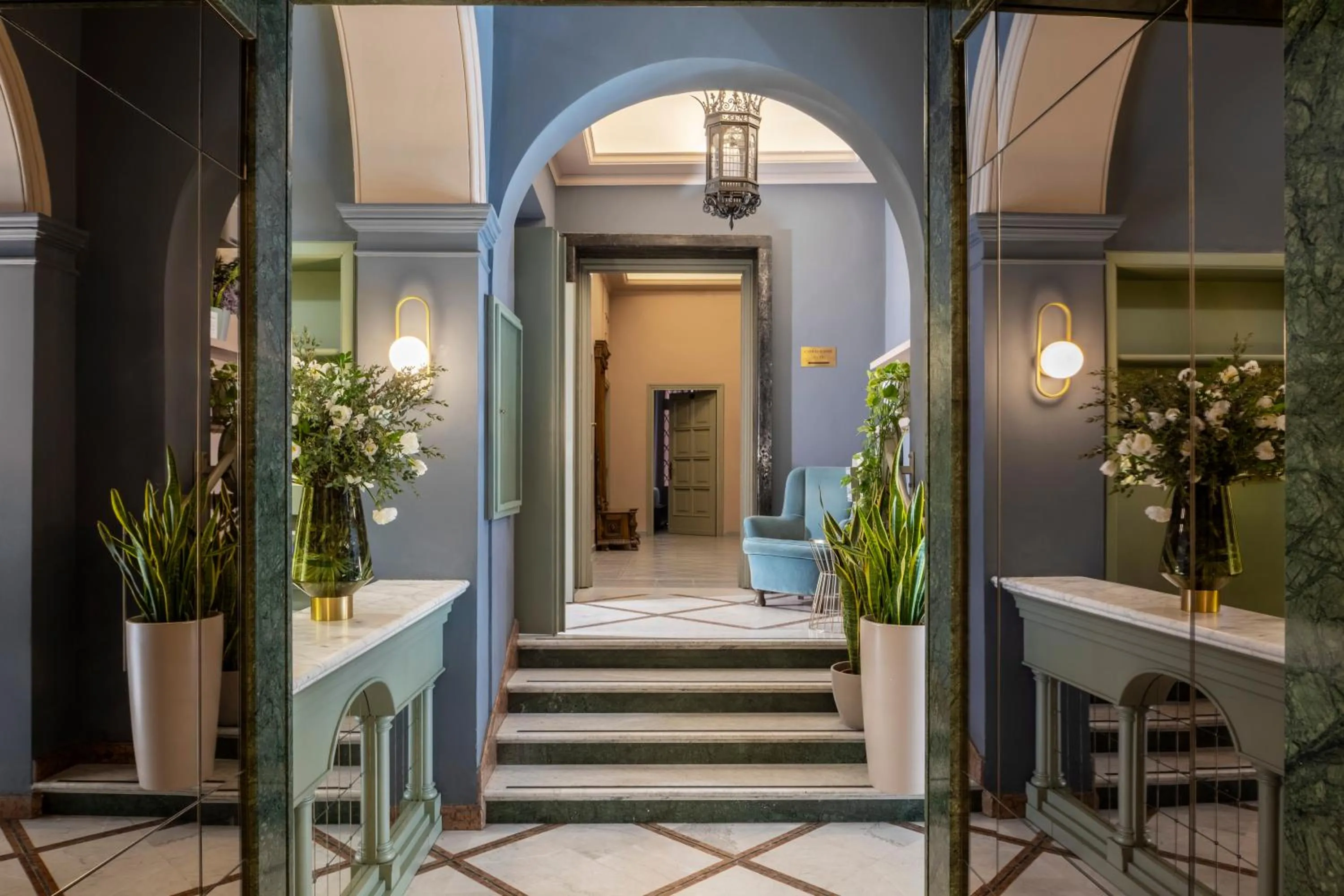 Lobby or reception in Hotel Marisa