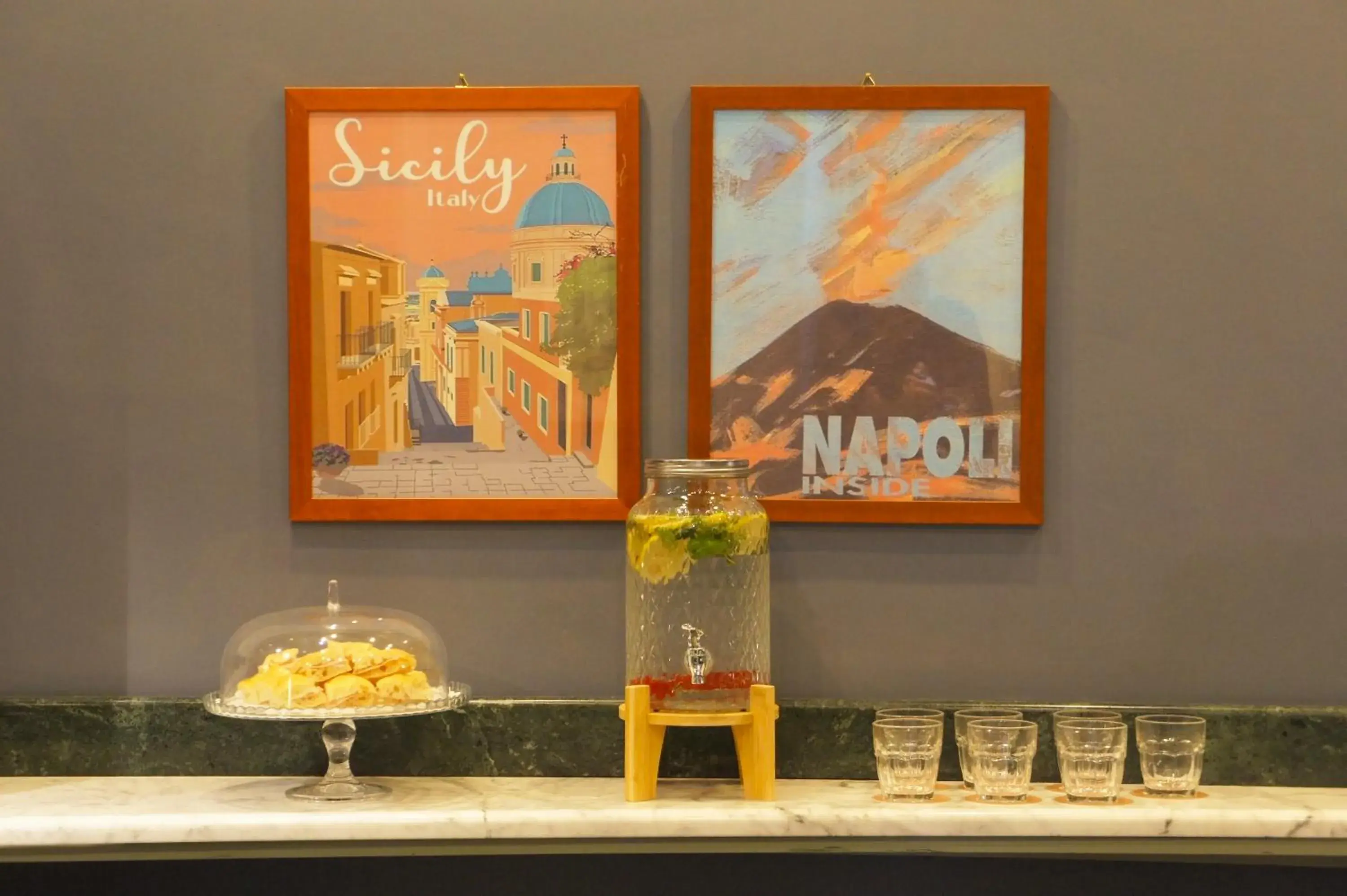 Lounge or bar in Hotel Marisa Lounge or bar in Hotel Marisa