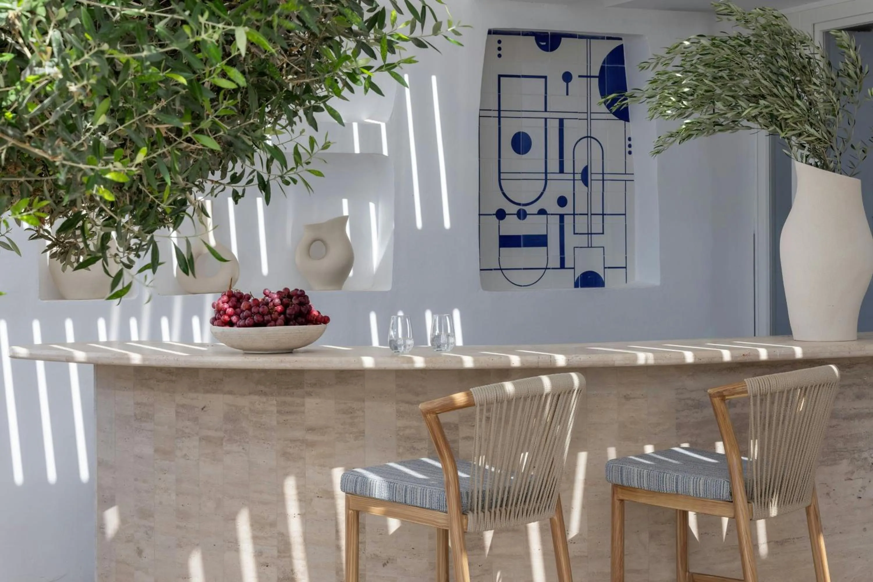 Lounge or bar in Patmos Aktis, a Luxury Collection Resort & Spa, Greece