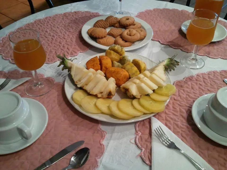 Food and drinks in Hotel Ida Inés