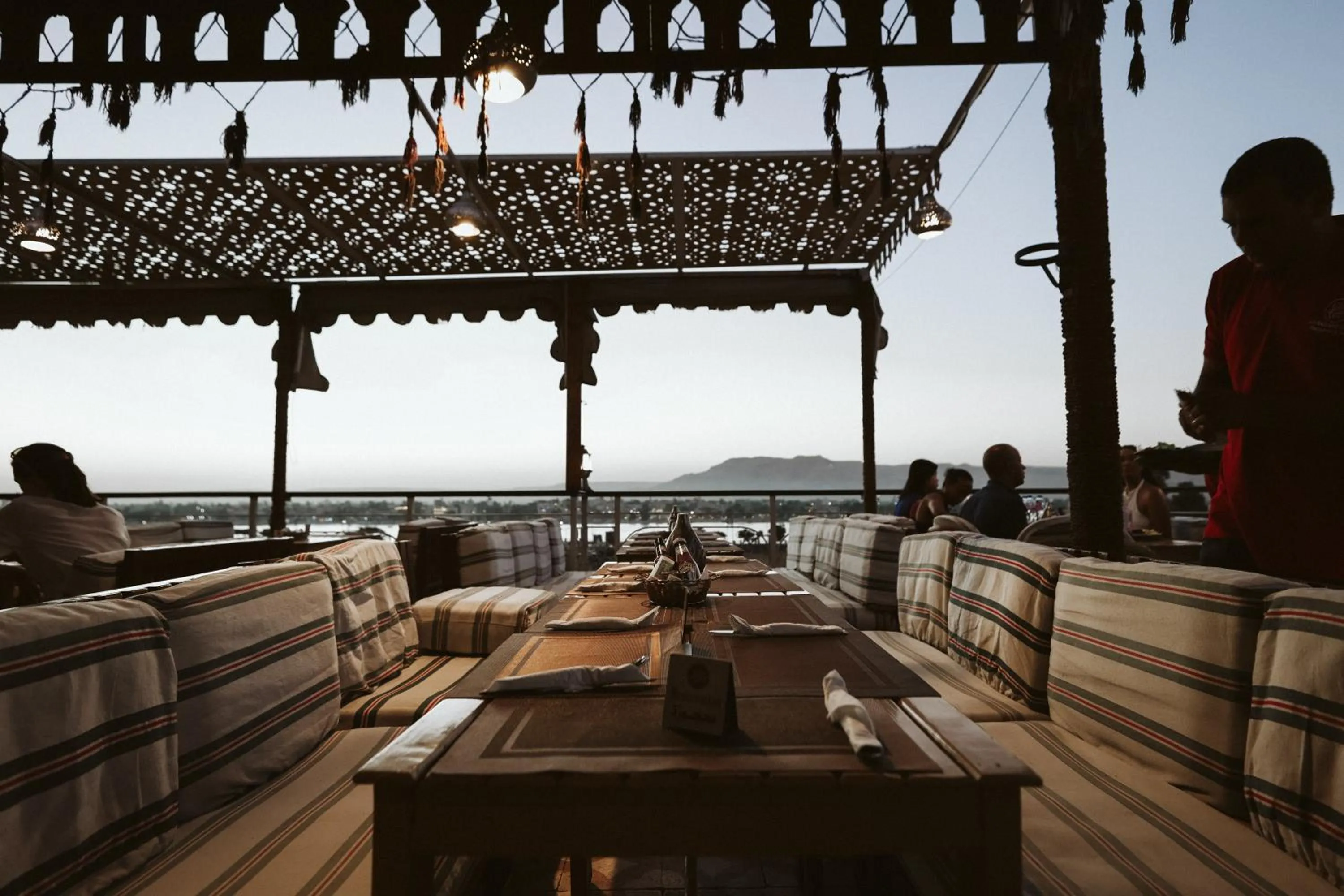 Restaurant/places to eat in Nefertiti Hotel Luxor