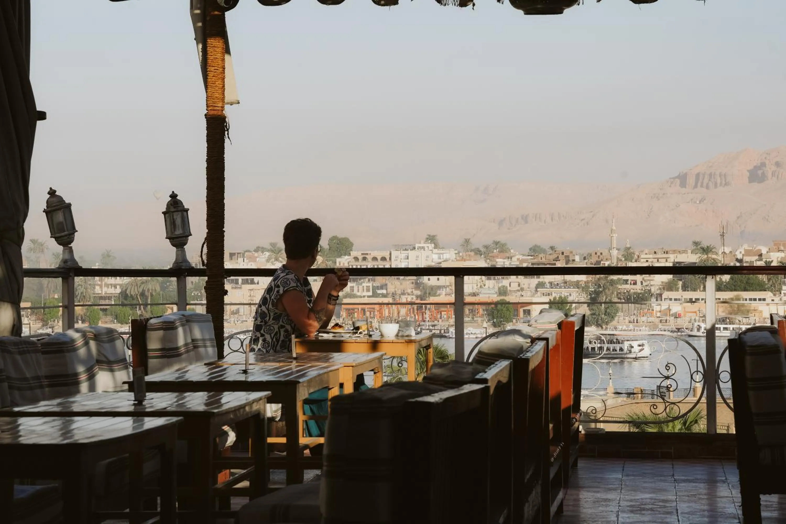 Restaurant/places to eat in Nefertiti Hotel Luxor