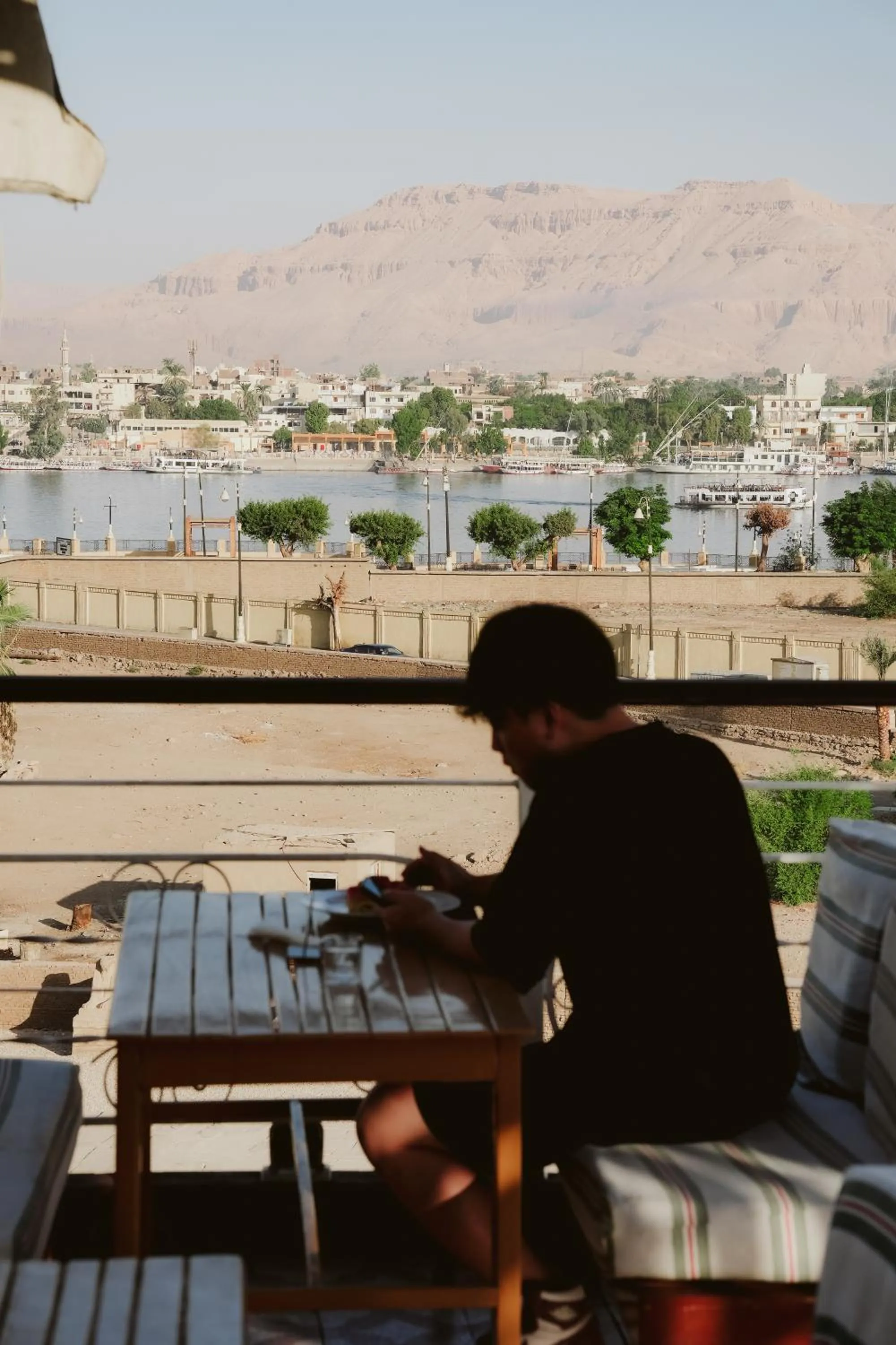 Restaurant/places to eat in Nefertiti Hotel Luxor