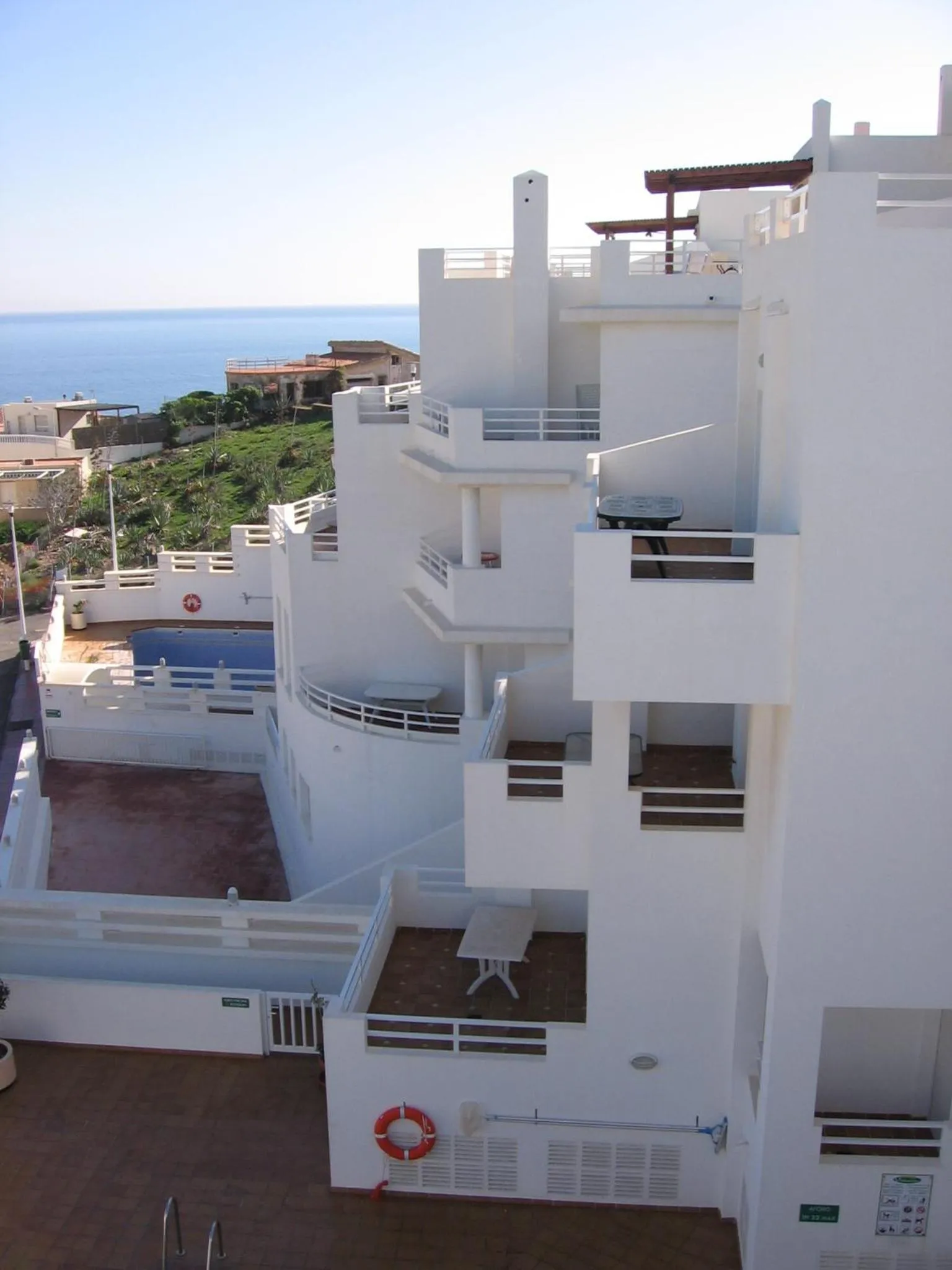 Facade/entrance in Apartahotel Vistamar San José