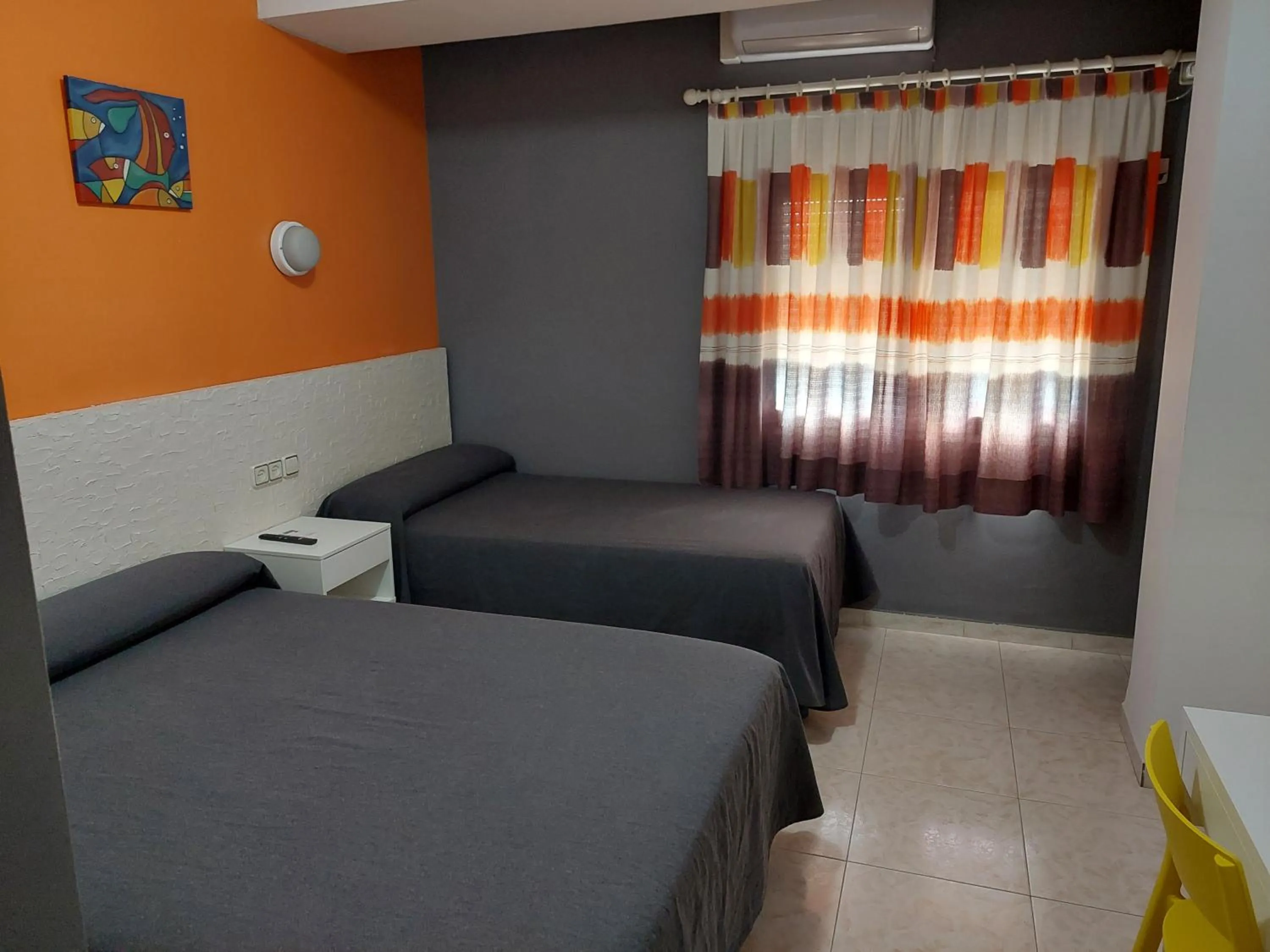 Bedroom, Bed in Hotel Cervantes