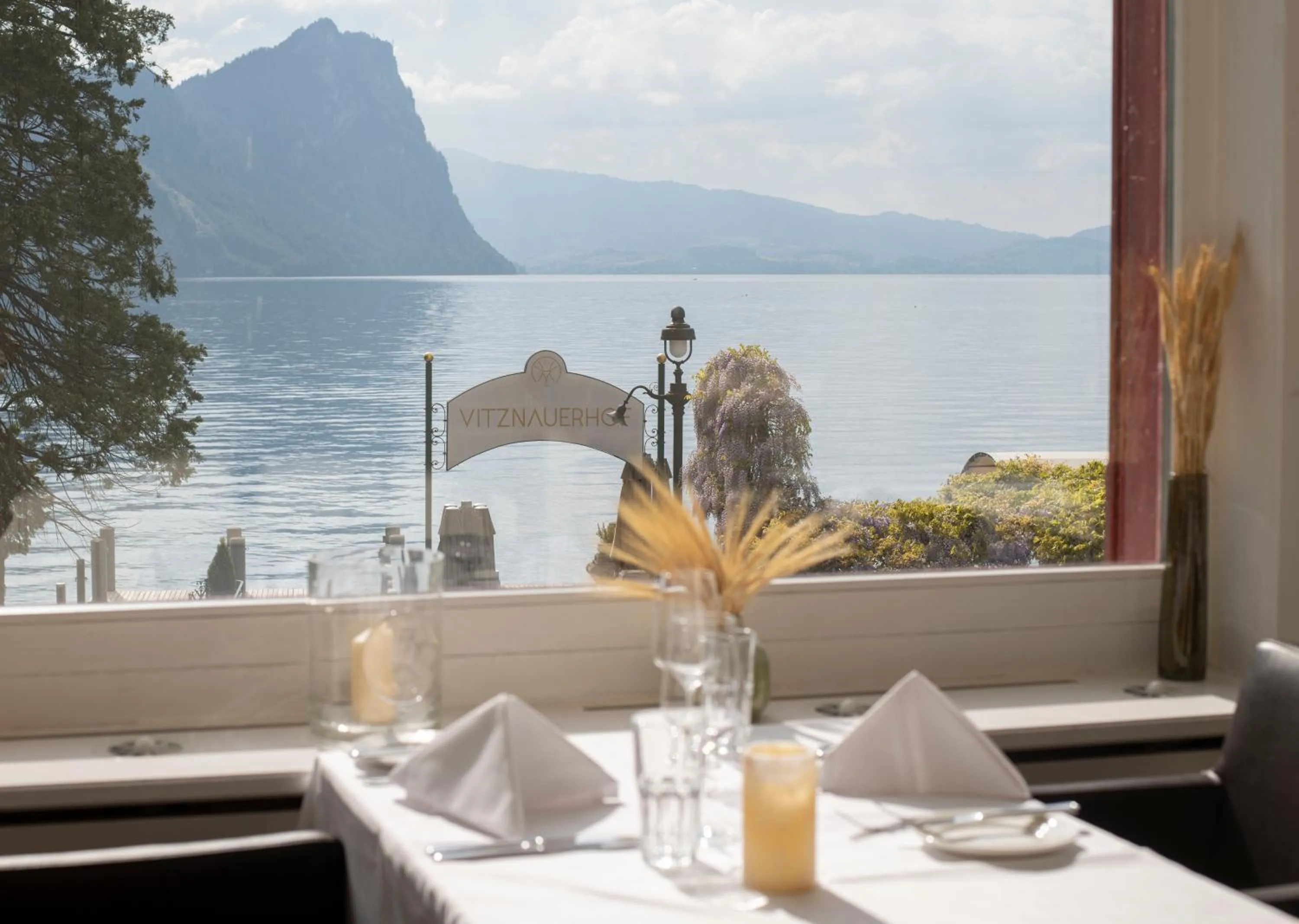 Restaurant/places to eat in Hotel Vitznauerhof - Lifestyle Hideaway at Lake Lucerne