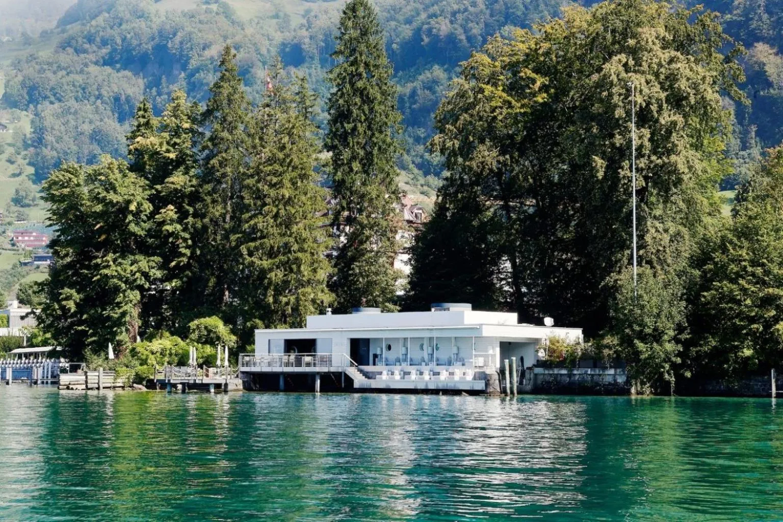 Restaurant/places to eat in Hotel Vitznauerhof - Lifestyle Hideaway at Lake Lucerne