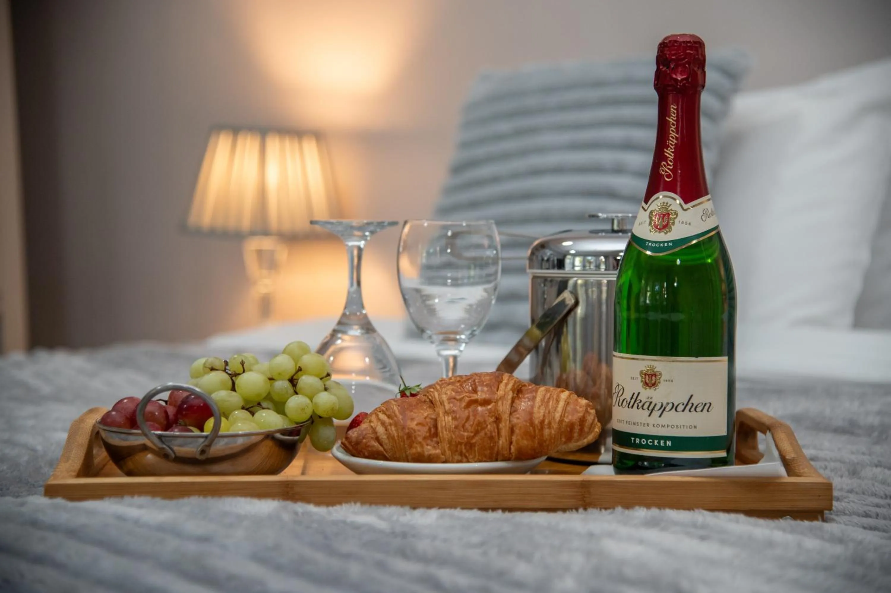 Food and drinks in The Cherry Tree Guest House