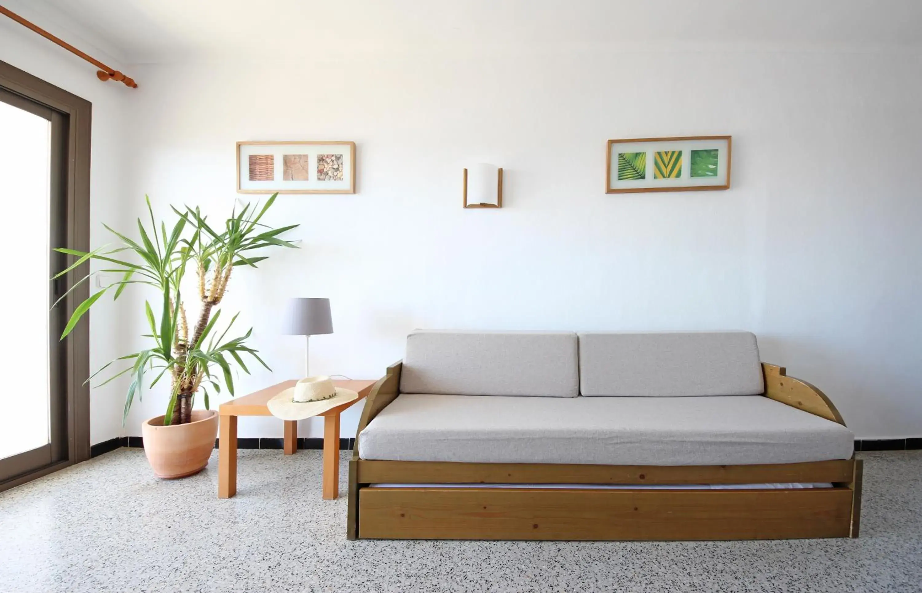 Living room in Aparthotel Niu d´Aus Living room in Aparthotel Niu d´Aus