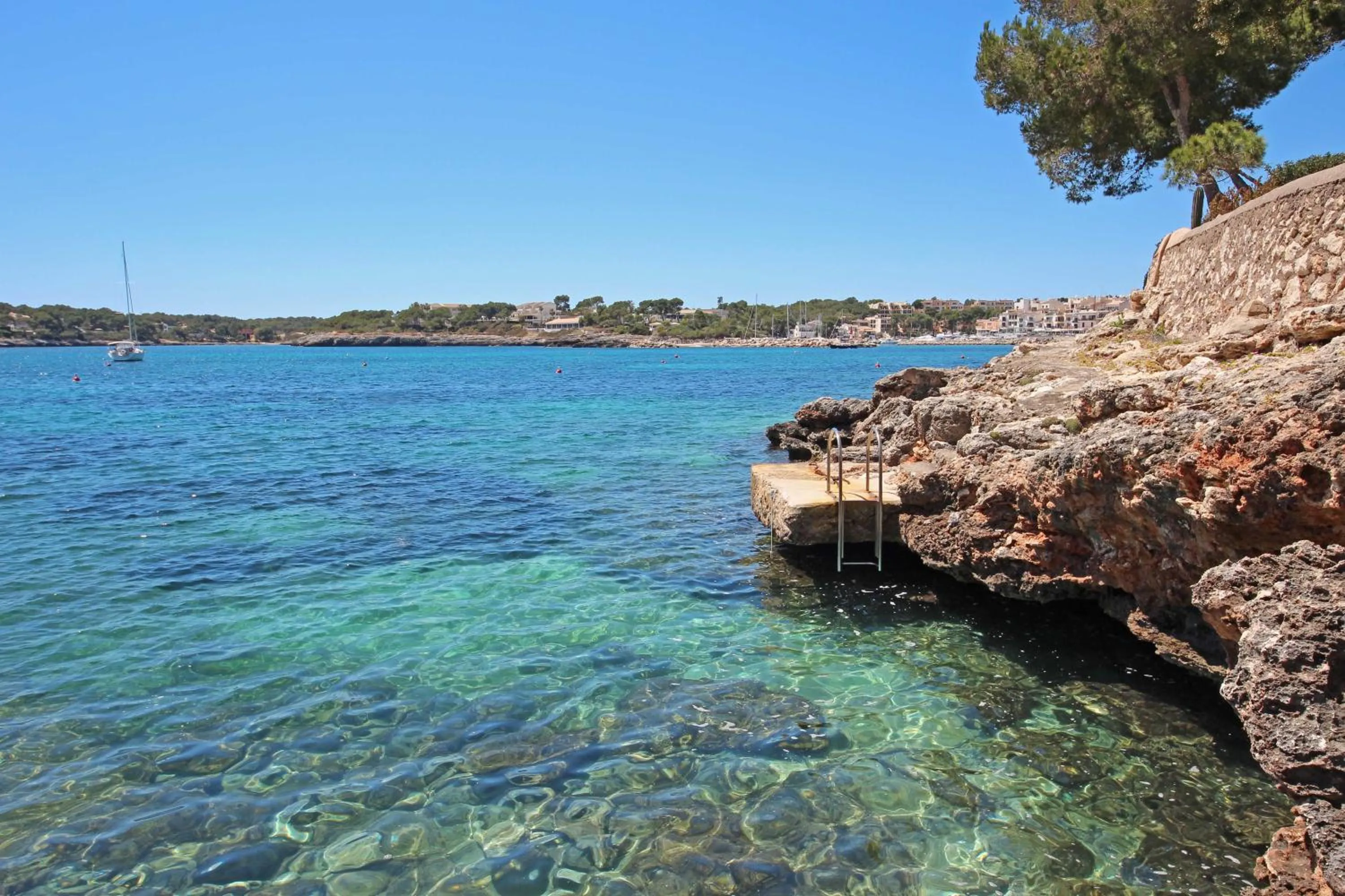 Natural landscape in Aparthotel Niu d´Aus