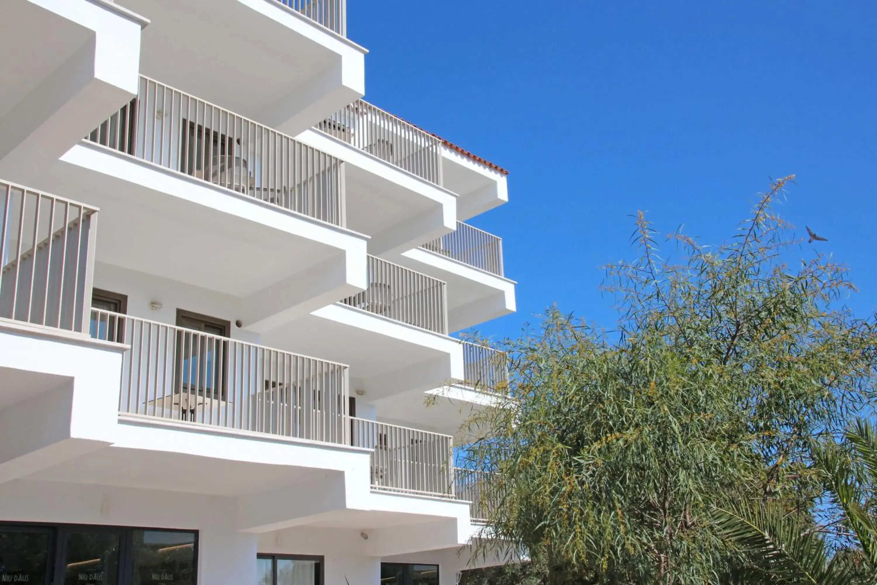 Property building in Aparthotel Niu d´Aus Property building in Aparthotel Niu d´Aus