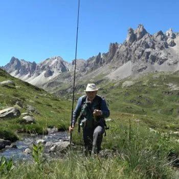 Fishing in Logis Havvah Hôtel Gap
