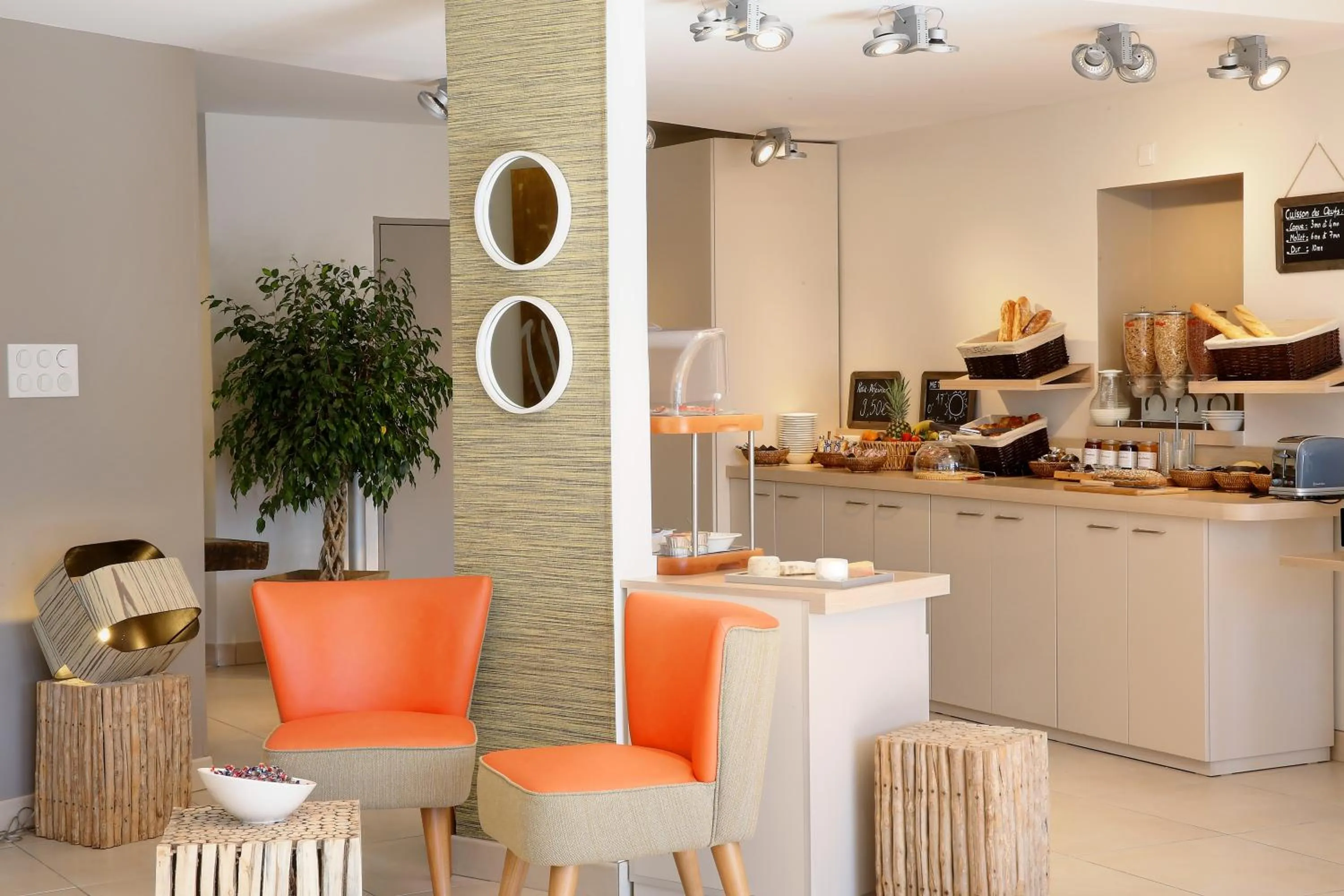 Restaurant/places to eat in Logis Havvah Hôtel Gap