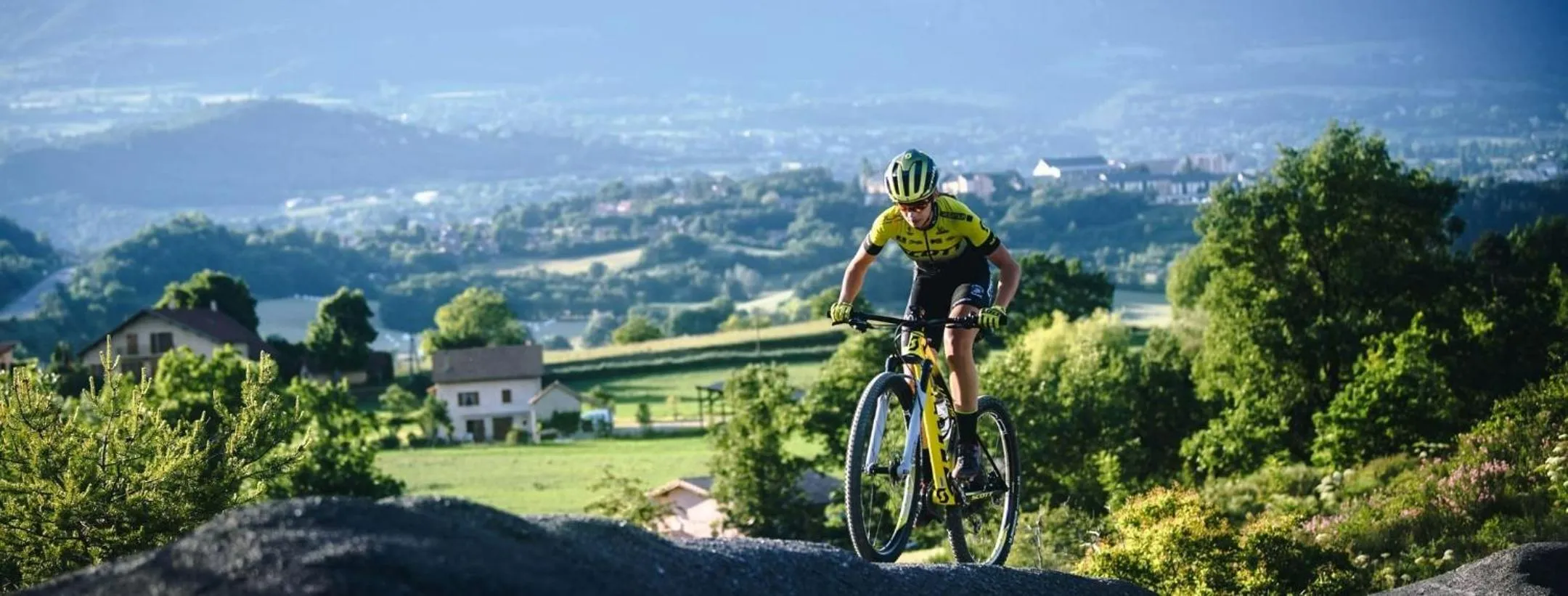 Cycling in Logis Havvah Hôtel Gap