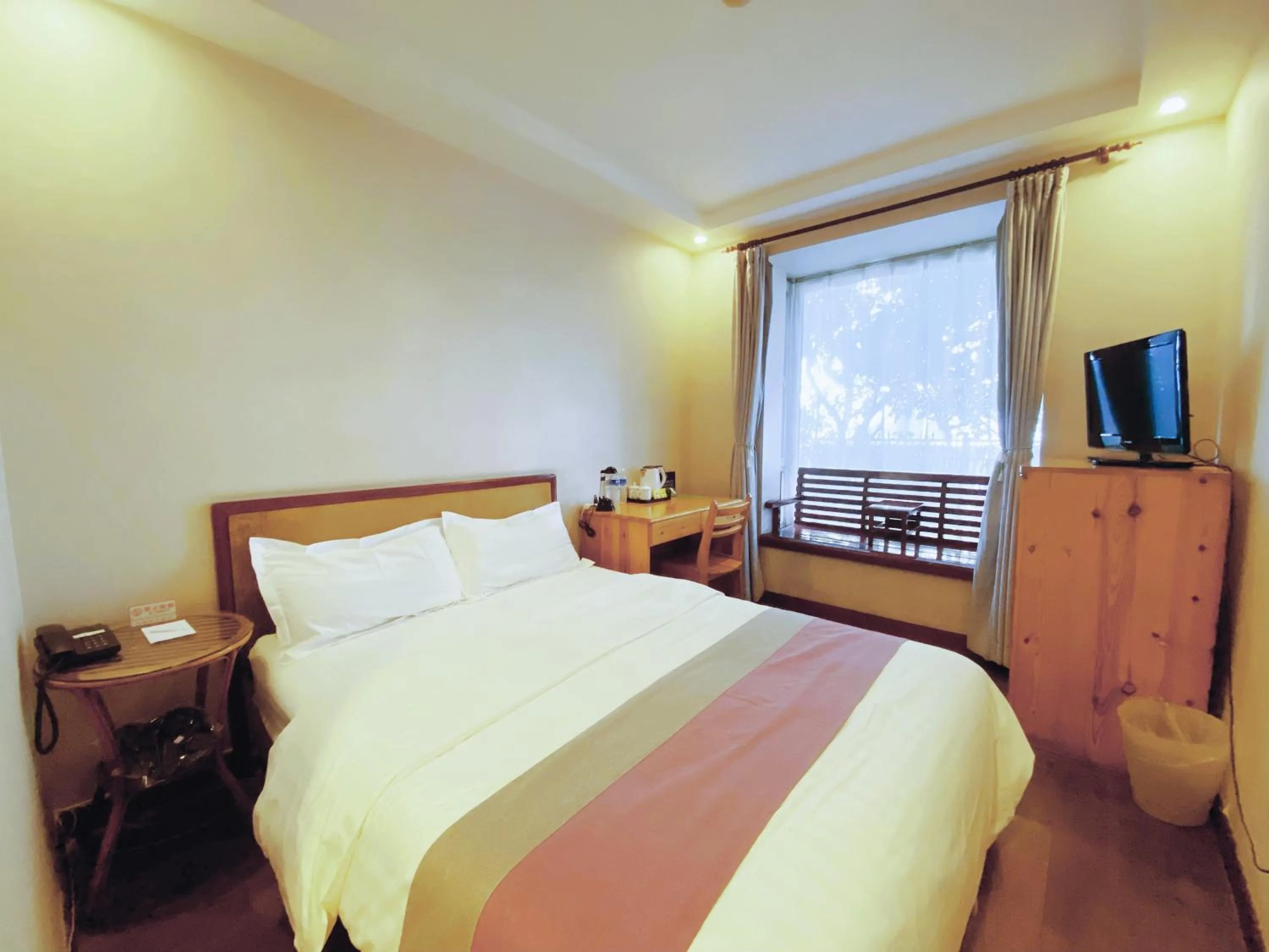 Photo of the whole room, Bed in Beijing RJ Brown city center hotel Forbidden City &Tian'anmen Square ,Near Subway line 8, 3min walk to Temple of Heaven, English Speaking reception , Laundry service ,Free wifi ,Oneday tour to Greatwall