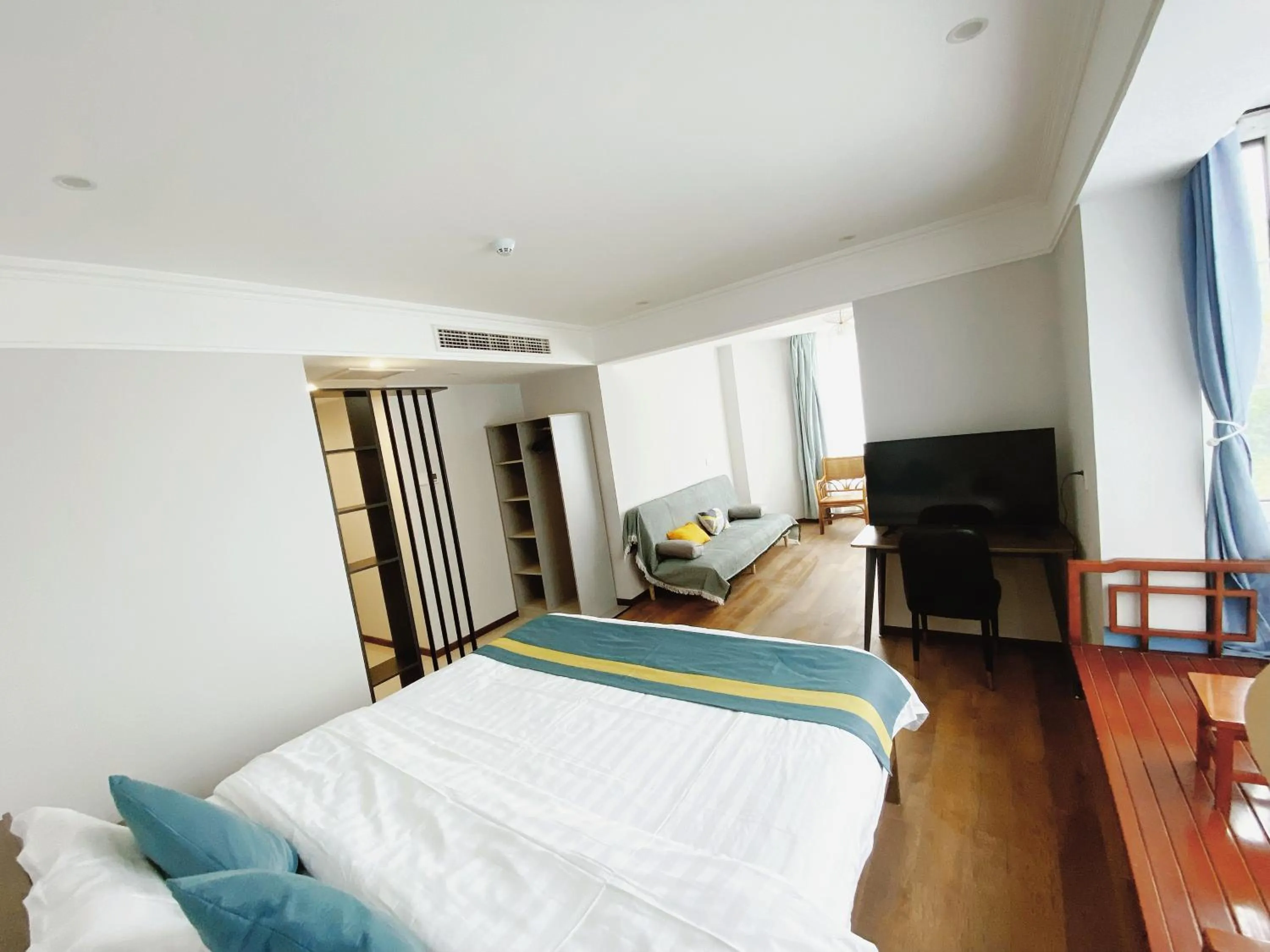 Photo of the whole room, Bed in Beijing RJ Brown city center hotel Forbidden City &Tian'anmen Square ,Near Subway line 8, 3min walk to Temple of Heaven, English Speaking reception , Laundry service ,Free wifi ,Oneday tour to Greatwall