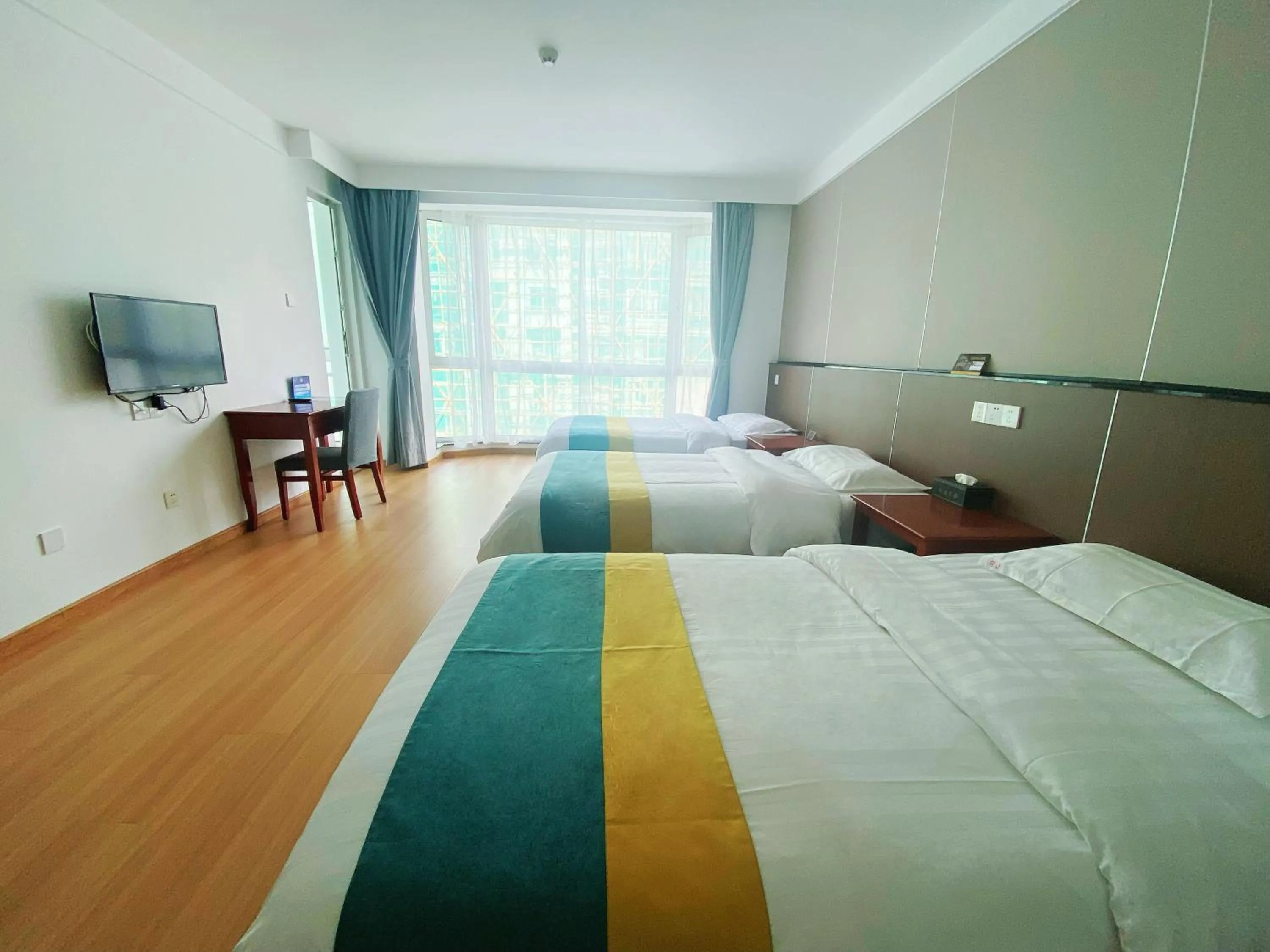 Bed in Beijing RJ Brown City Center Hotel Tian An Men Forbidden City