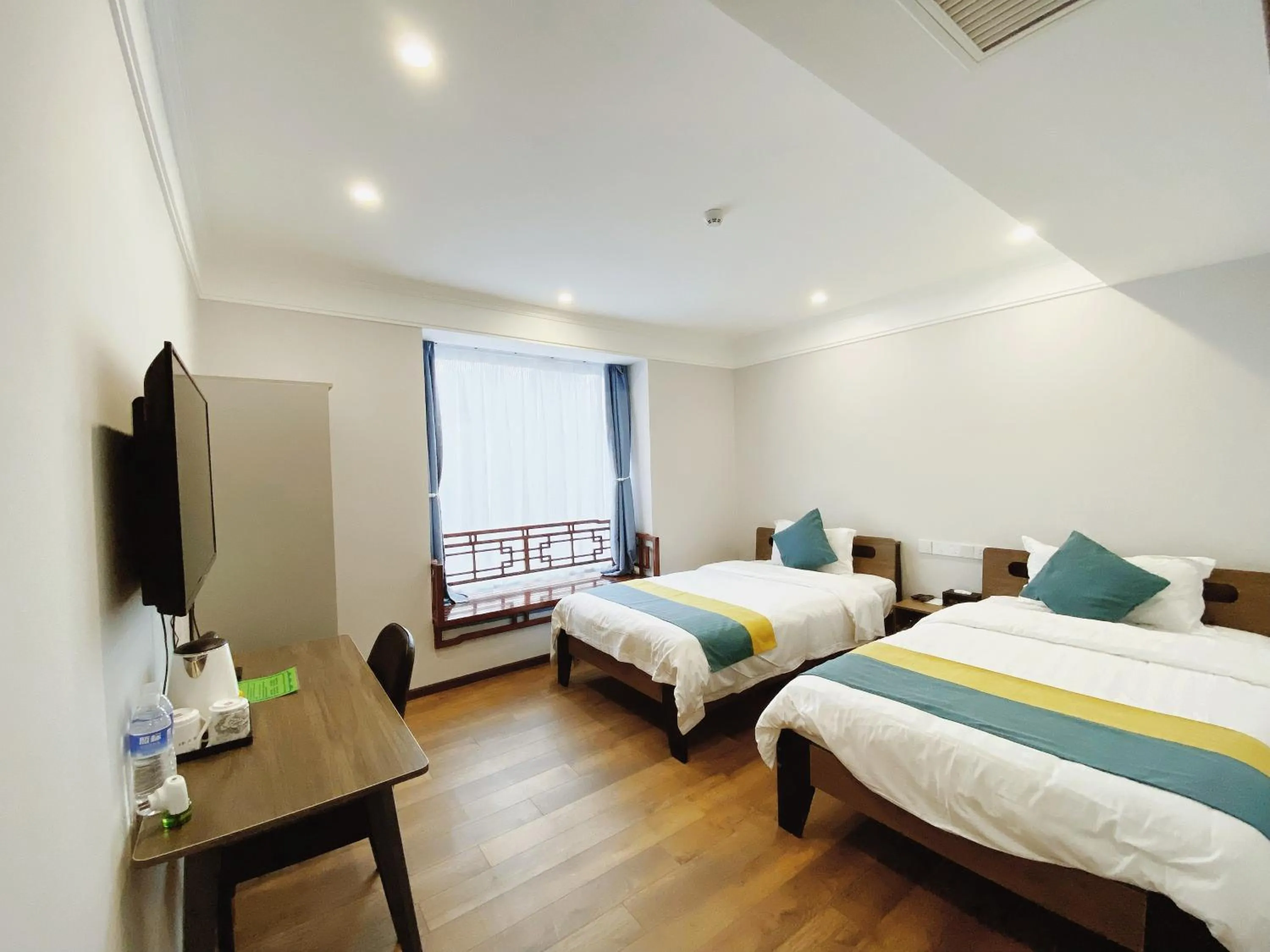 Photo of the whole room, Bed in Beijing RJ Brown city center hotel Forbidden City &Tian'anmen Square ,Near Subway line 8, 3min walk to Temple of Heaven, English Speaking reception , Laundry service ,Free wifi ,Oneday tour to Greatwall