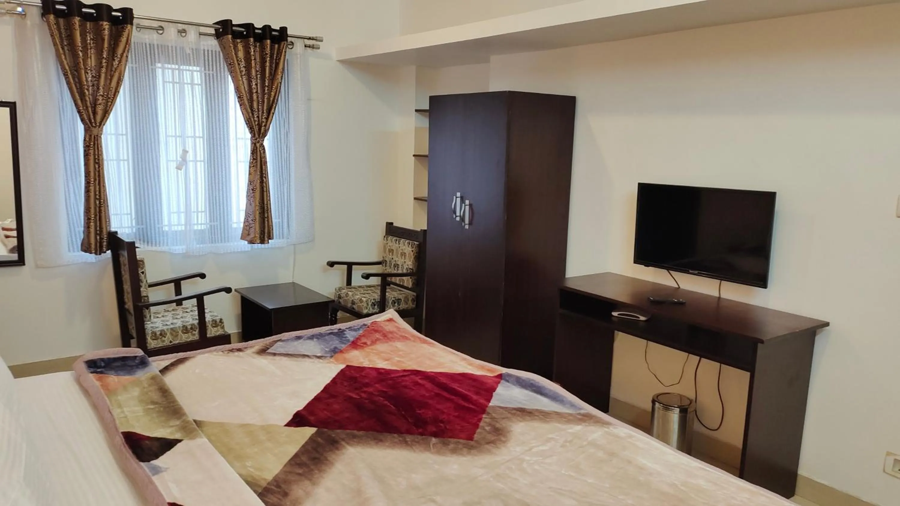 Photo of the whole room, Bed in Royal Serene Villas