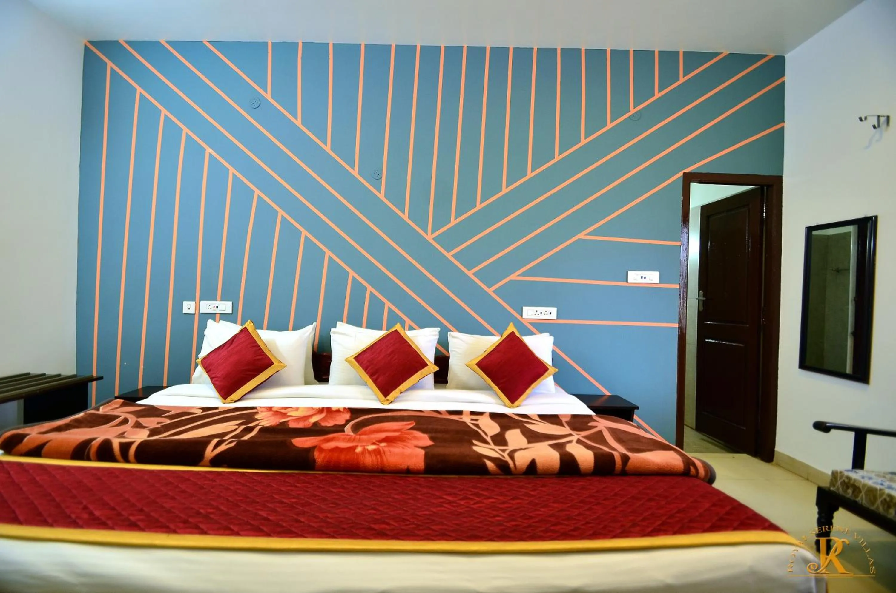 Bed in Royal Serene Villas