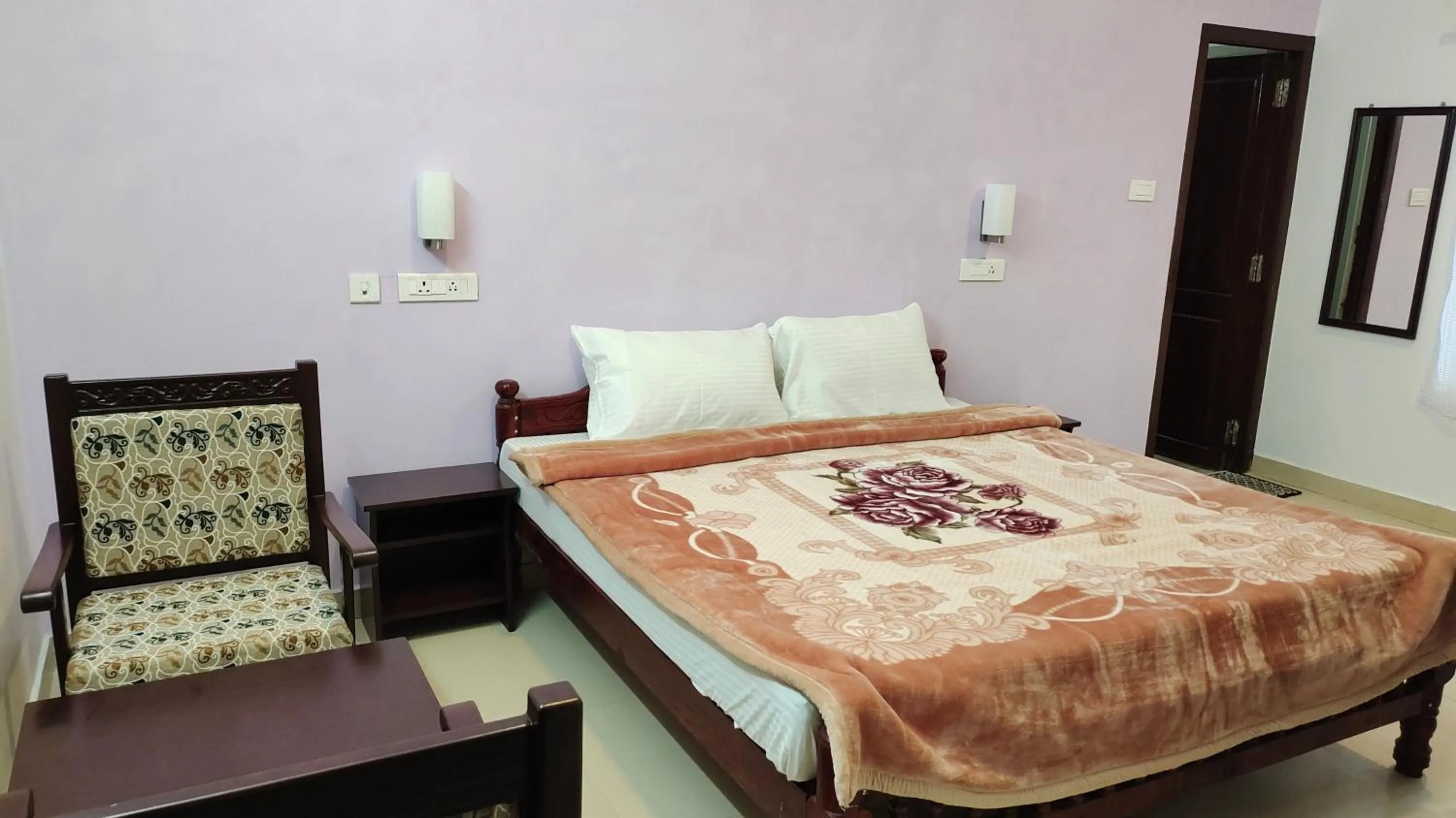 Bed in Royal Serene Villas