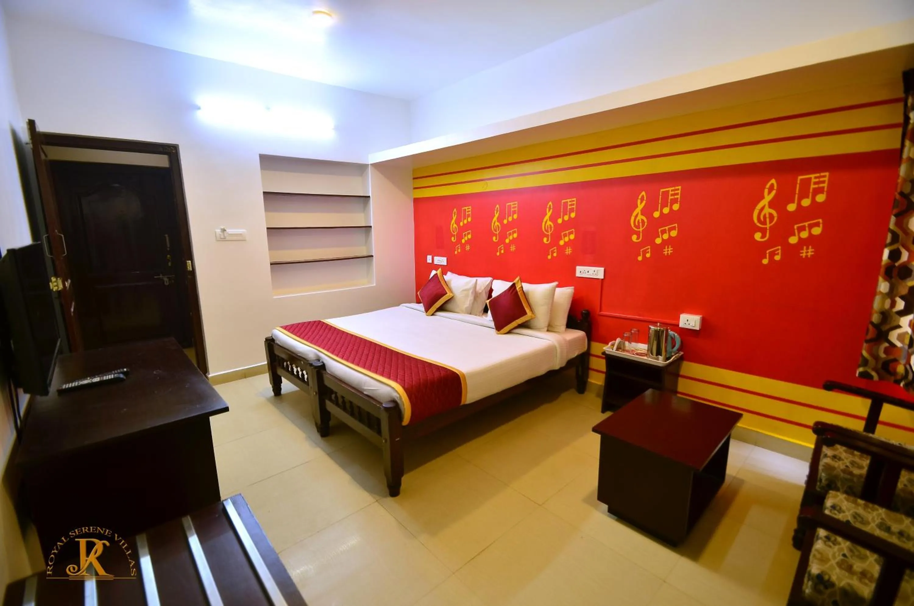 Photo of the whole room, Bed in Royal Serene Villas