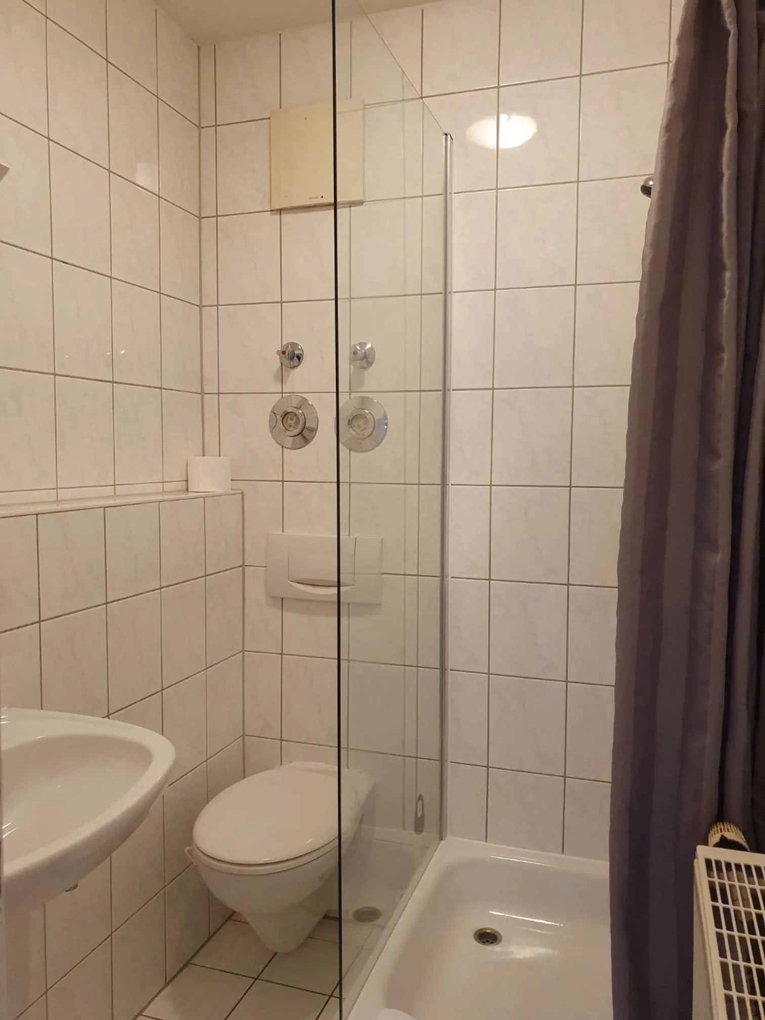 Shower in CityPark Hotel