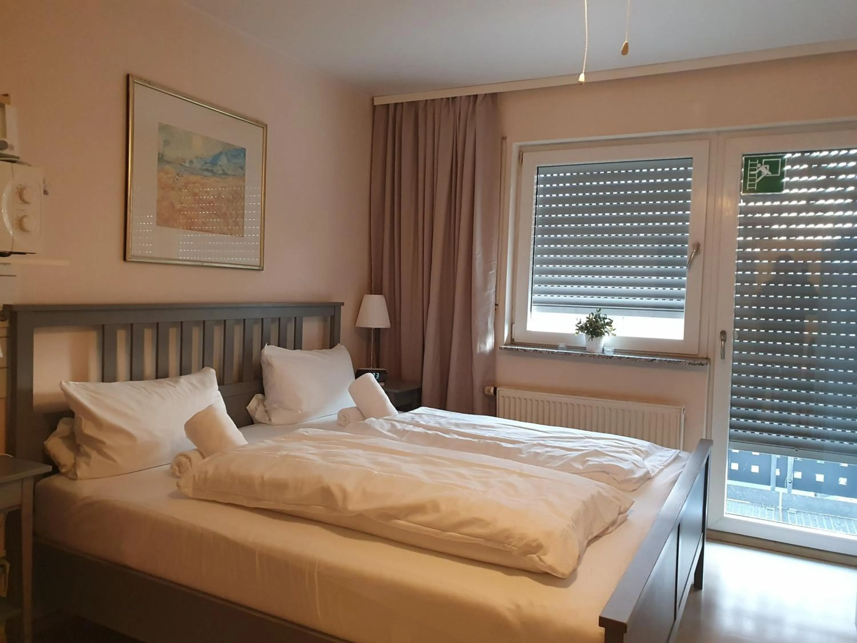 Bedroom, Bed in CityPark Hotel