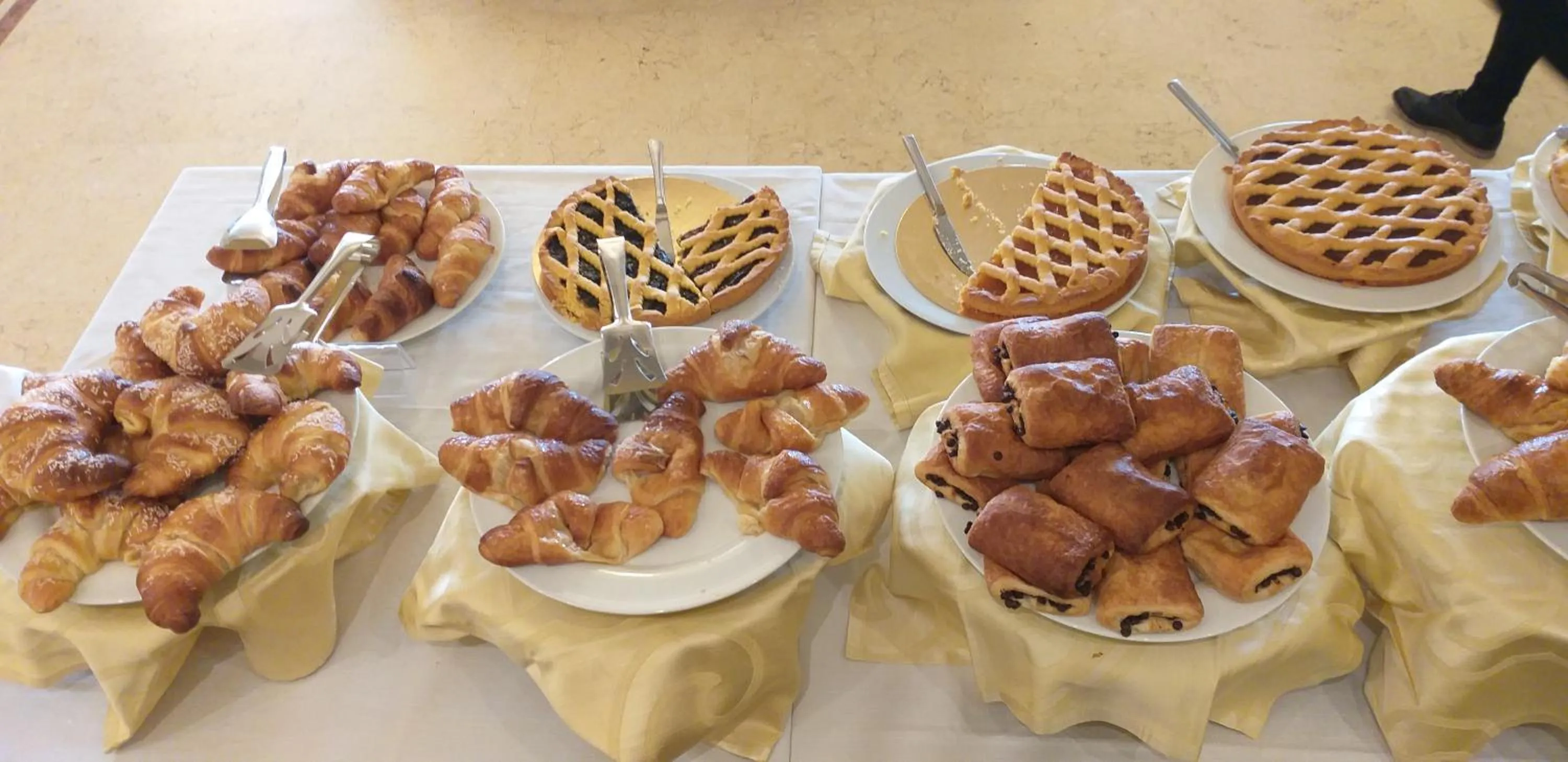 Breakfast in Hotel Corallo