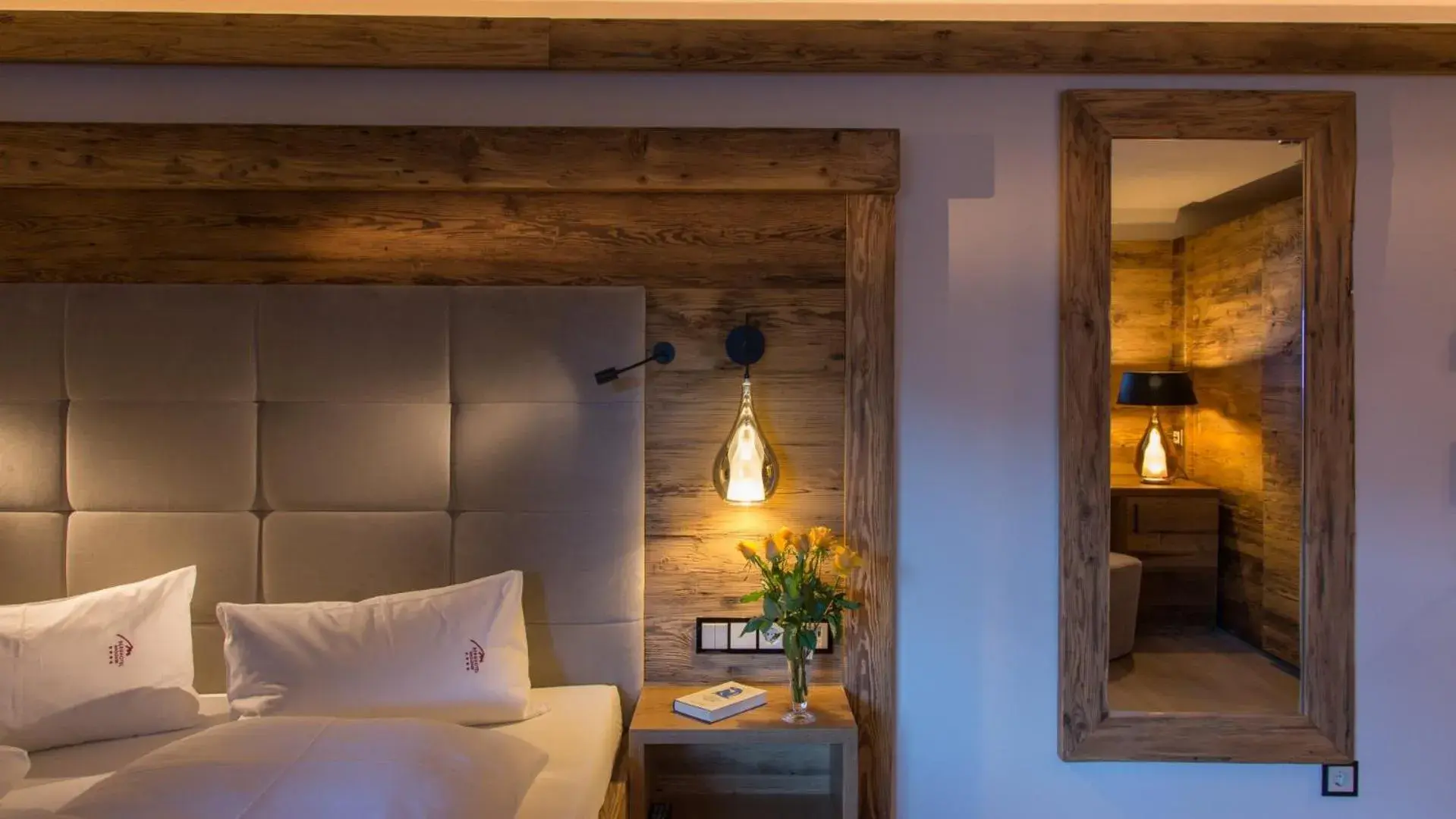 Suite with Balcony in Alpine Lifestyle Berghotel Madlener Suite with Balcony in Alpine Lifestyle Berghotel Madlener