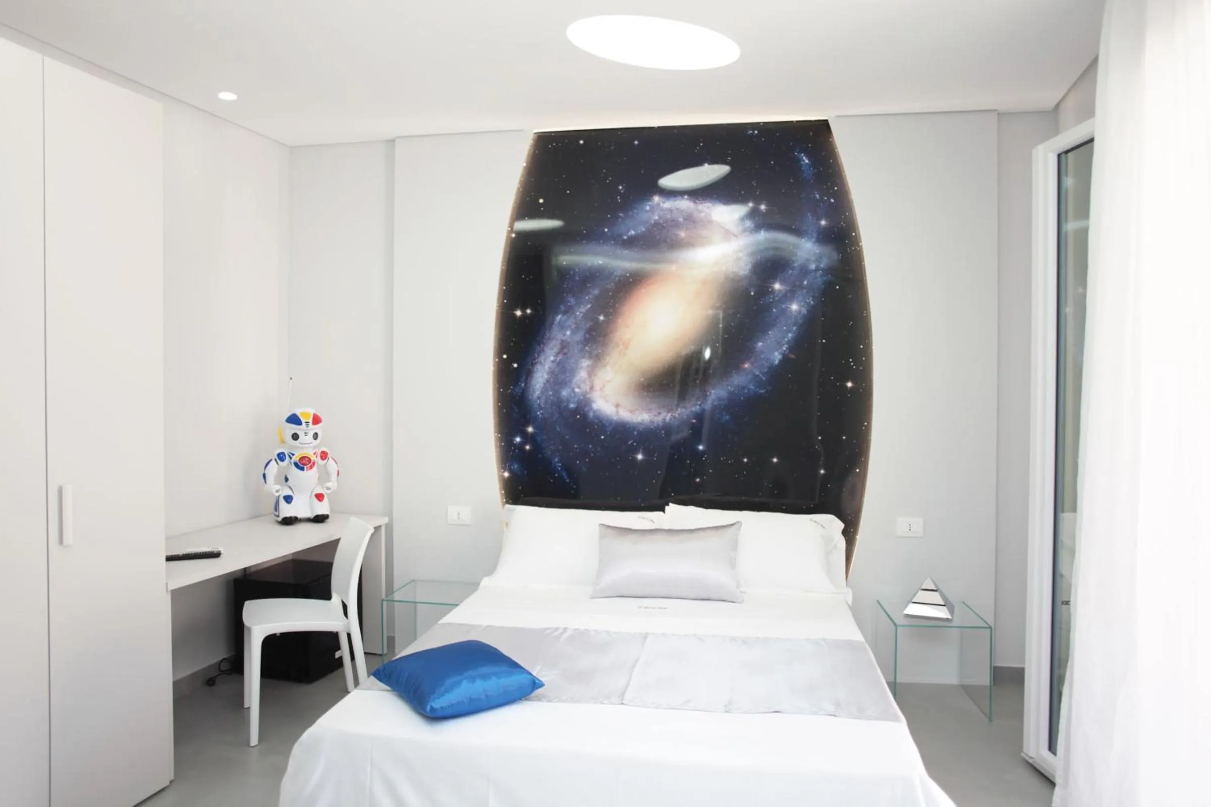 Photo of the whole room, Bed in Rivazzurra Design Rooms