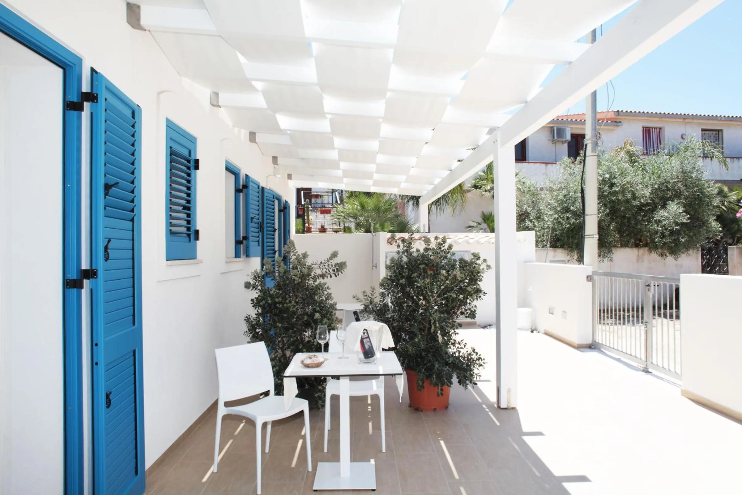 Patio in Rivazzurra Design Rooms