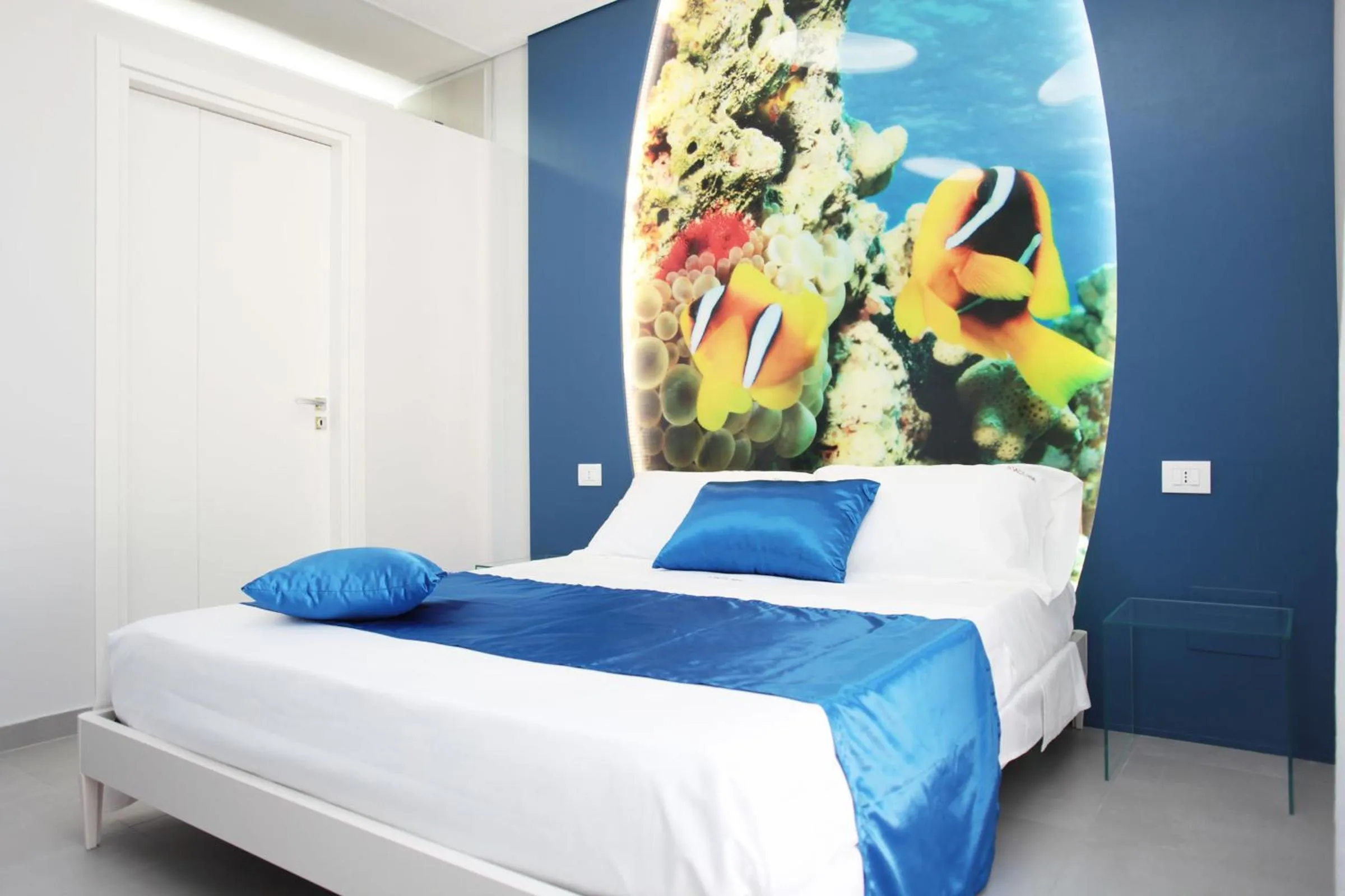 Photo of the whole room, Bed in Rivazzurra Design Rooms